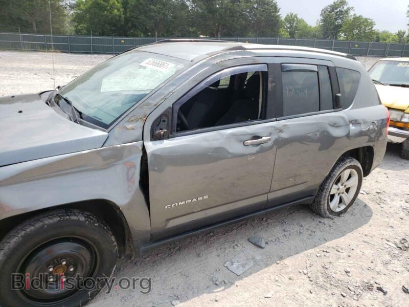 2012 Jeep COMPASS (VIN 1C4NJDBB2CD558843) — photo 9 of 10