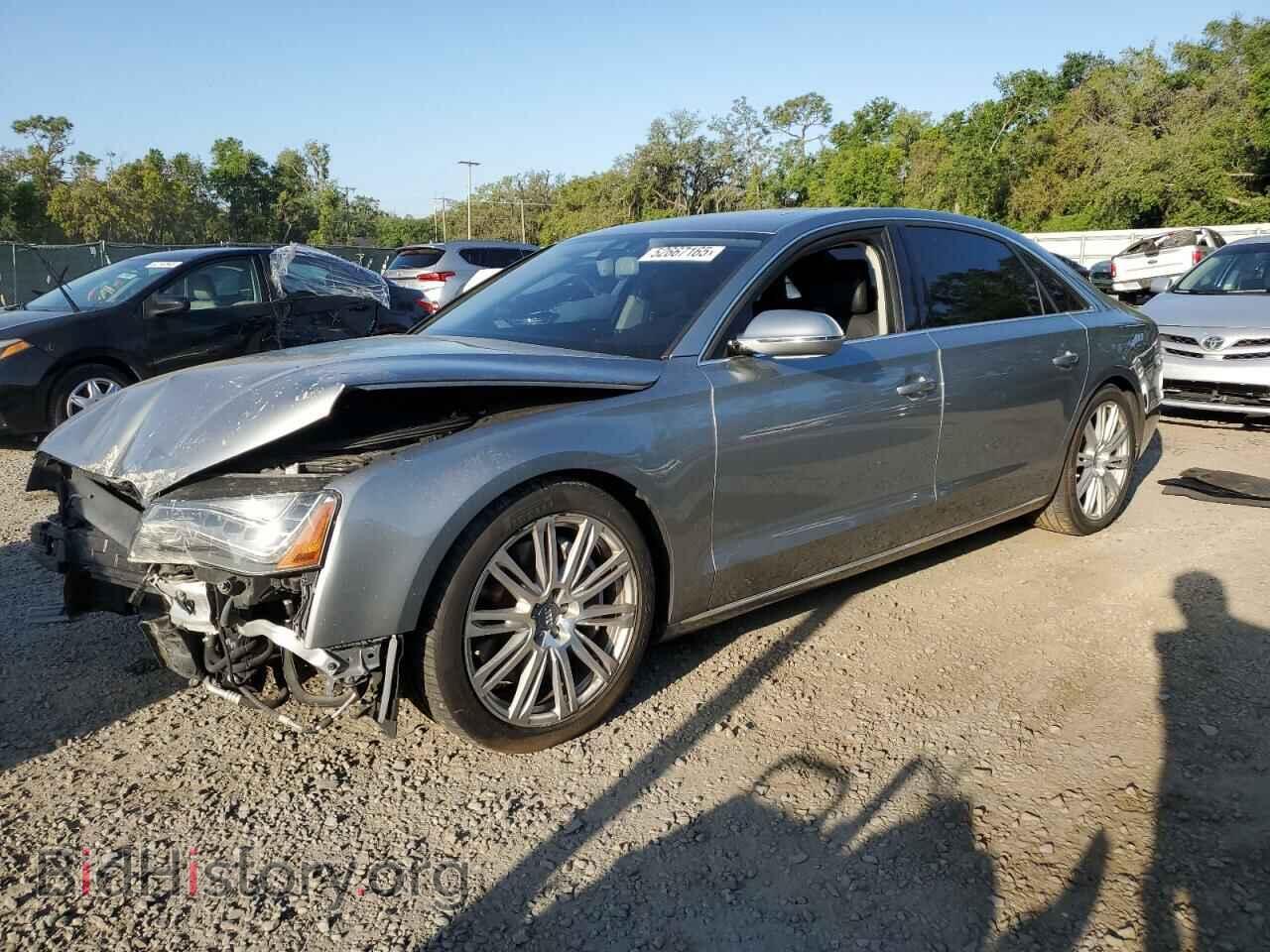 Photo WAURVAFD2CN016861 - AUDI A8 2012