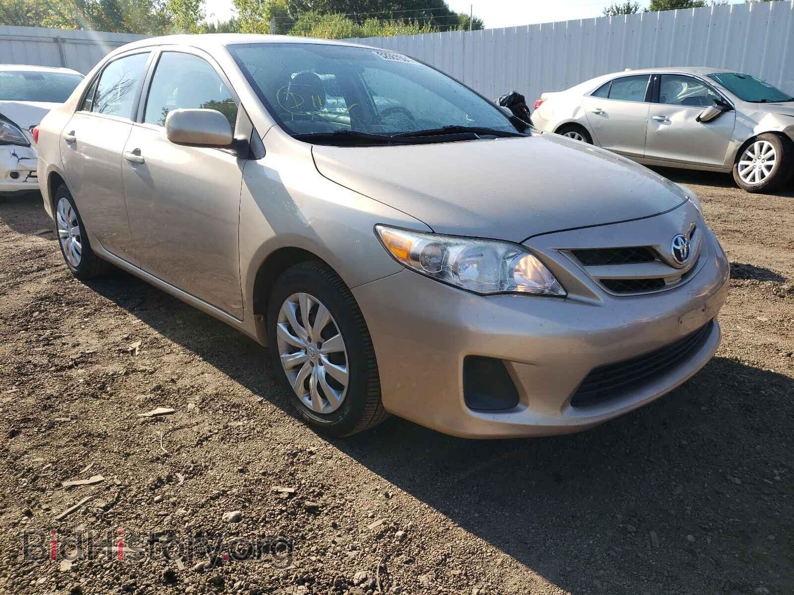 Фотография 2T1BU4EE8CC831815 - TOYOTA COROLLA 2012