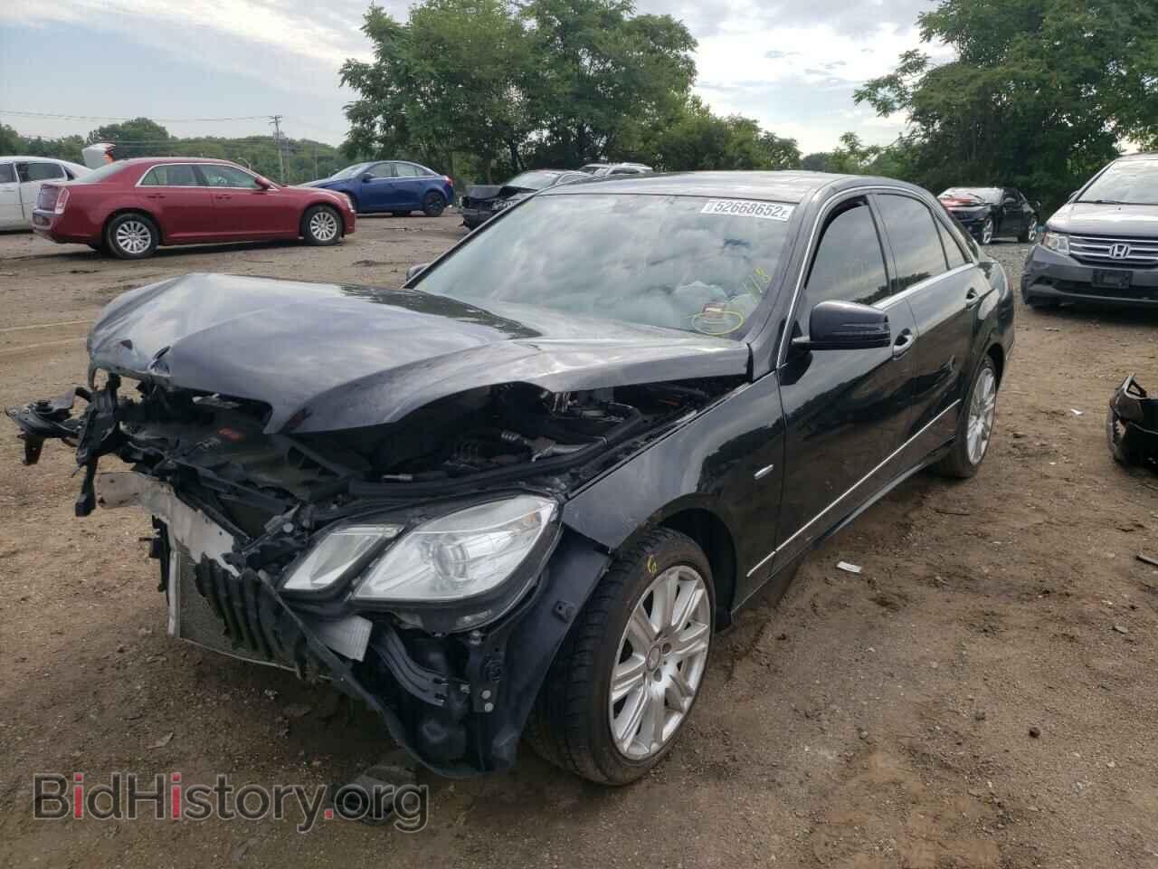 2012 MERCEDES-BENZ E-CLASS - VIN: WDDHF8JB5CA615809 - Фото 2