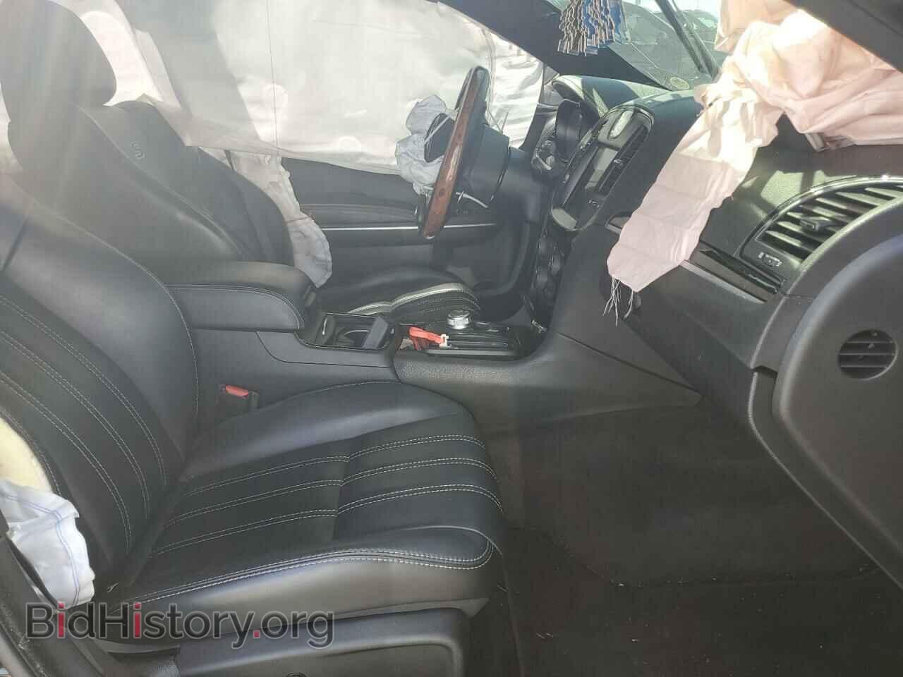2018 CHRYSLER 300 - VIN: 2C3CCAGGXJH149577 - Фото 5