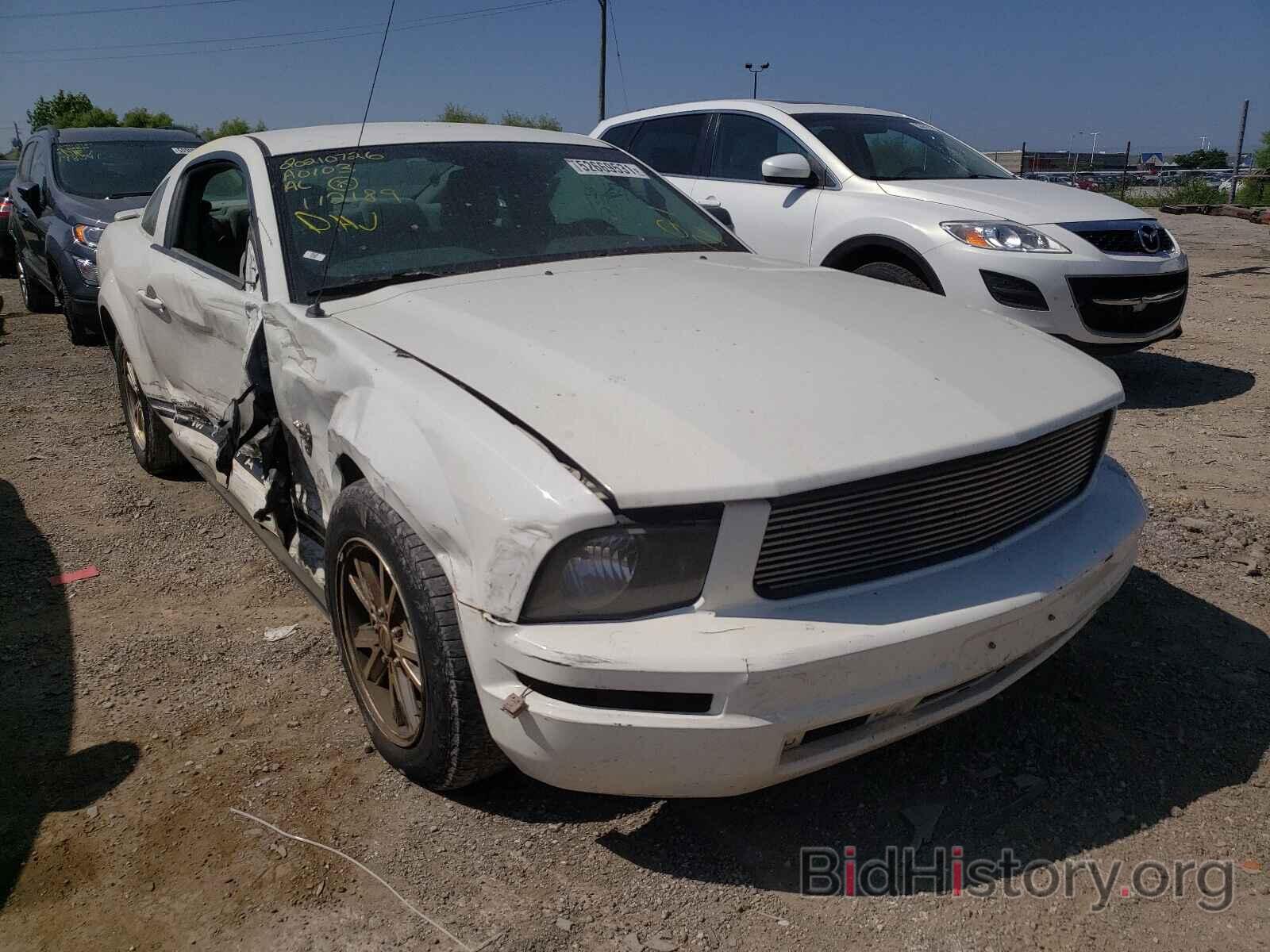 Photo 1ZVHT80NX95112189 - FORD MUSTANG 2009