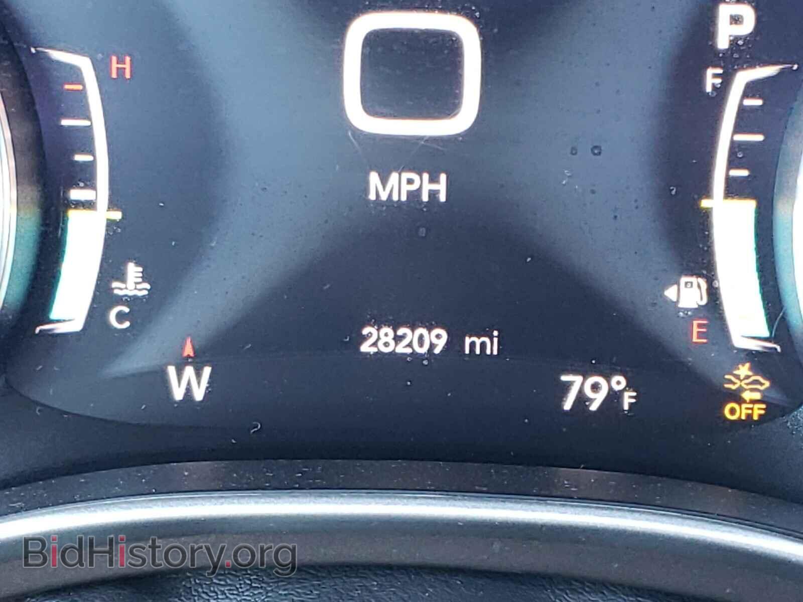 2018 CHRYSLER PACIFICA - VIN: 2C4RC1BG4JR218044 - Фото 8