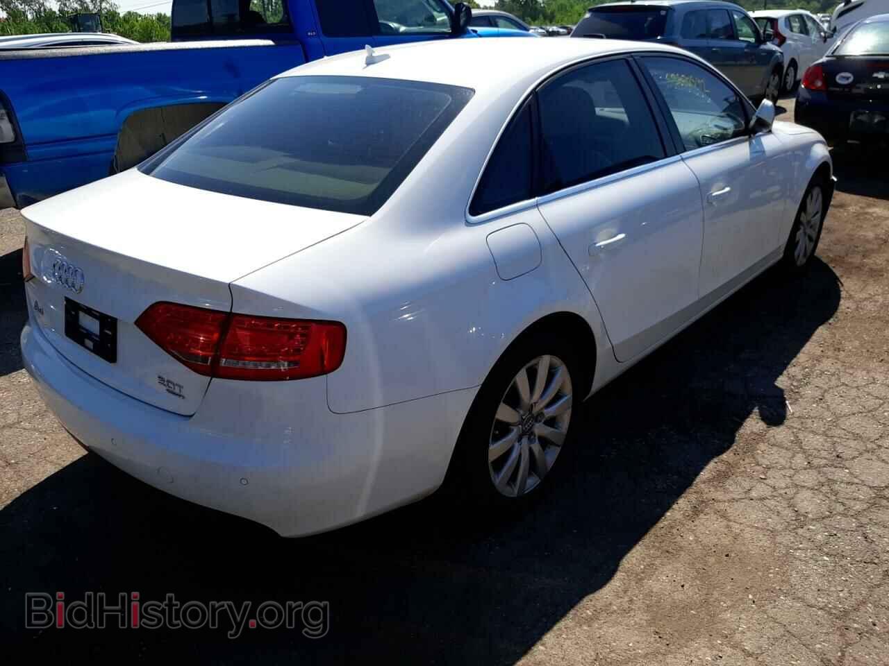 2011 AUDI A4 - VIN: WAUFFAFL8BN034139 - Фото 4