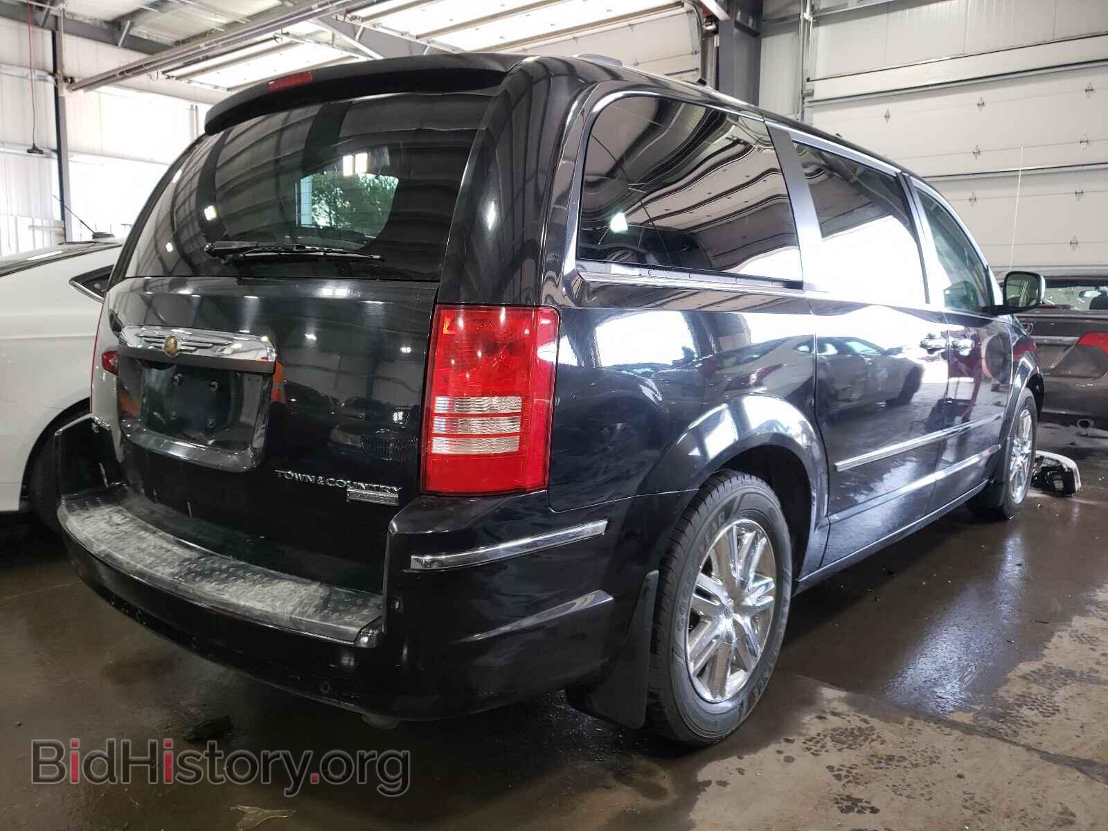 2010 CHRYSLER MINIVAN - VIN: 2A4RR6DXXAR100129 - Photo 4