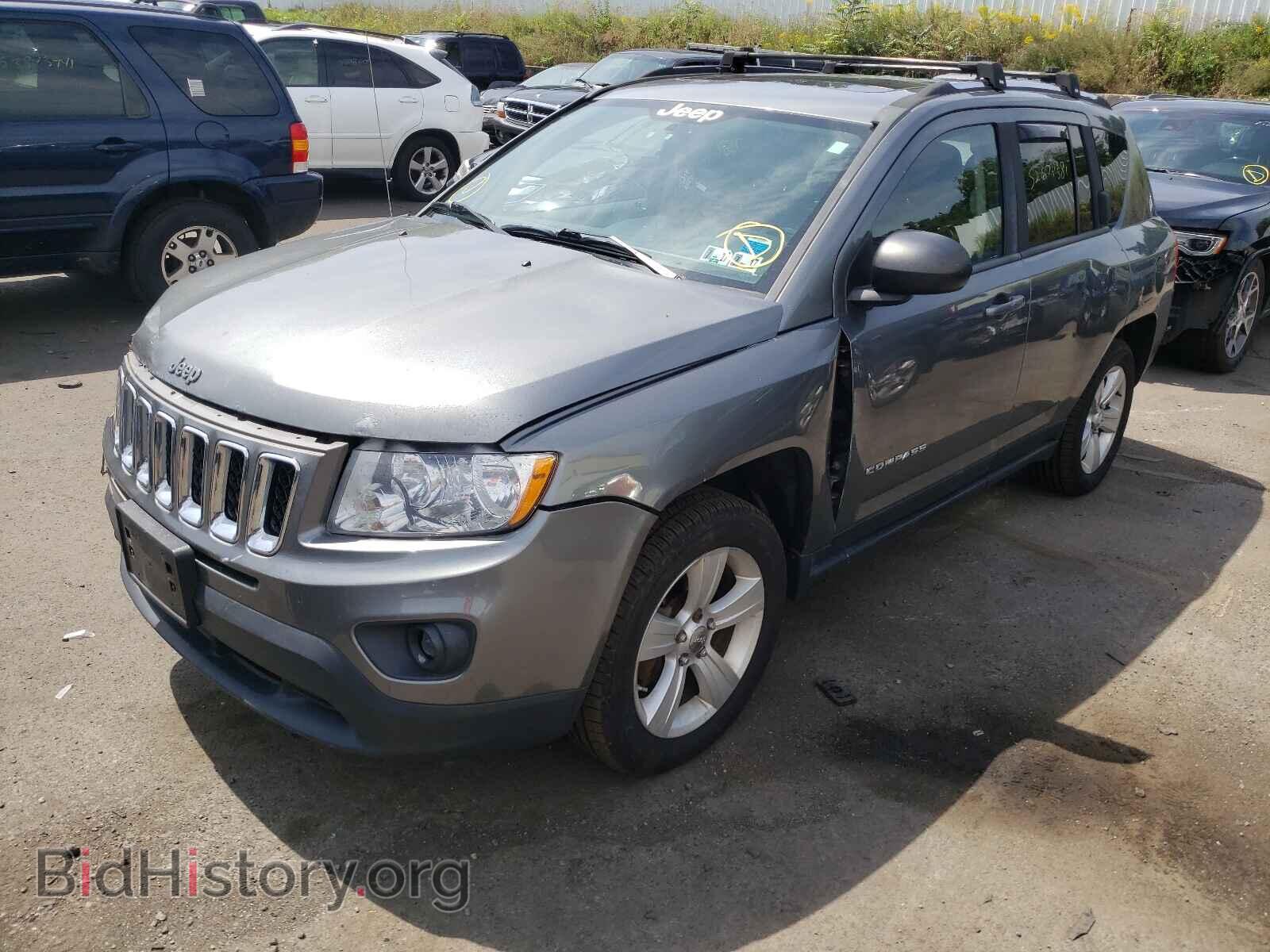 2012 JEEP COMPASS - VIN: 1C4NJDEB9CD624428 - Photo 2