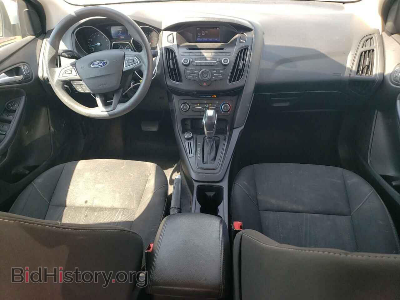 2016 FORD FOCUS - VIN: 1FADP3F2XGL364853 - Фото 8