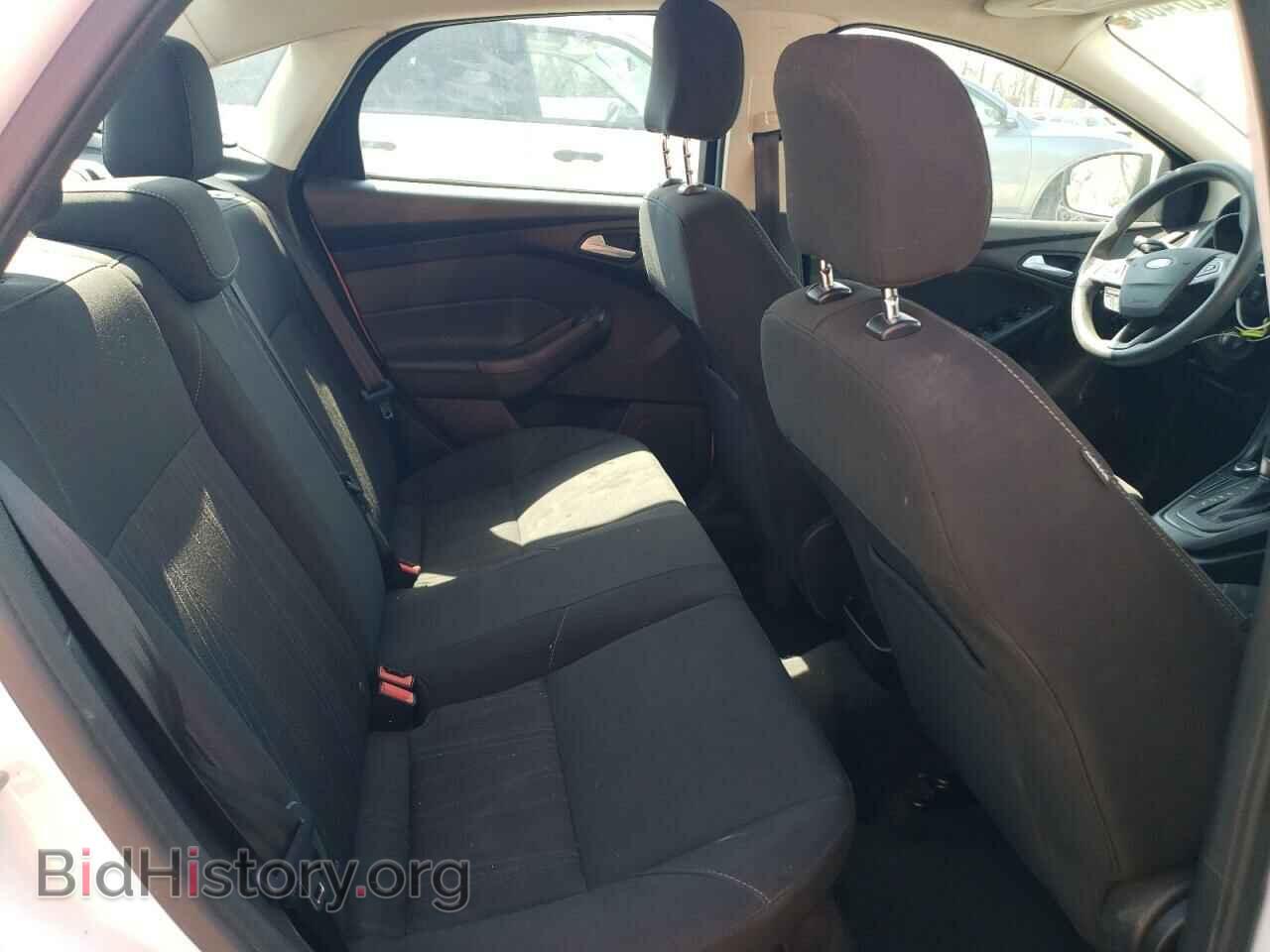 2016 FORD FOCUS - VIN: 1FADP3F2XGL364853 - Фото 10