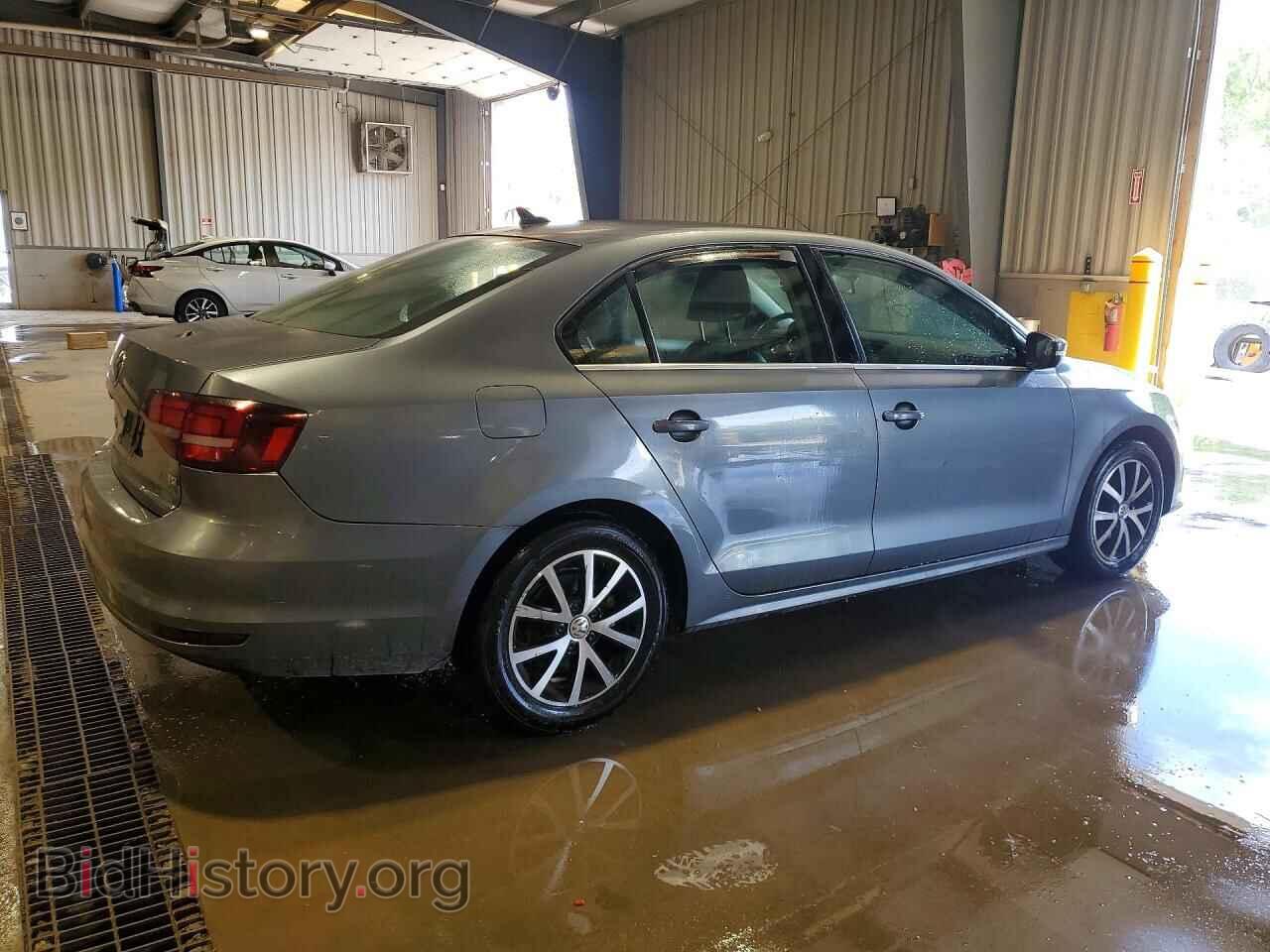 2017 VOLKSWAGEN JETTA - VIN: 3VWDB7AJ8HM413379 - Photo 3