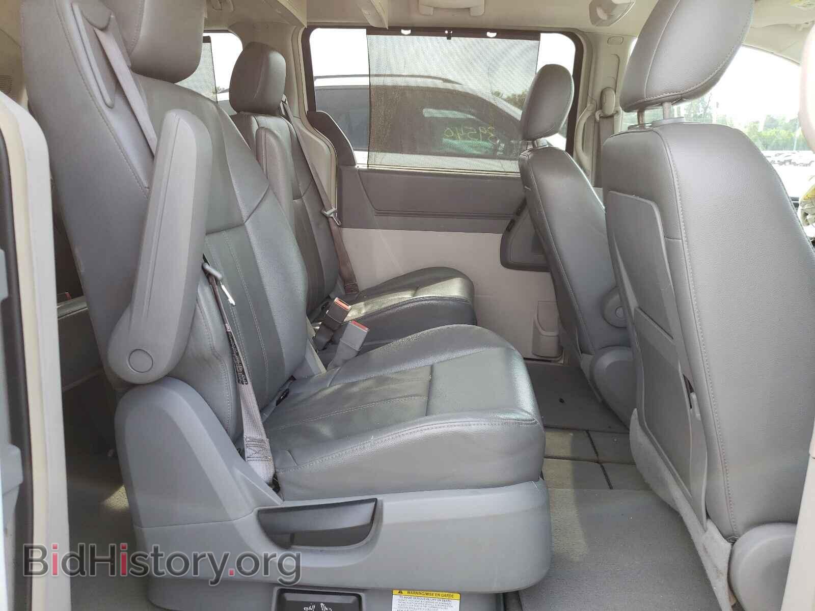 2008 CHRYSLER MINIVAN - VIN: 2A8HR54PX8R124719 - Фото 6