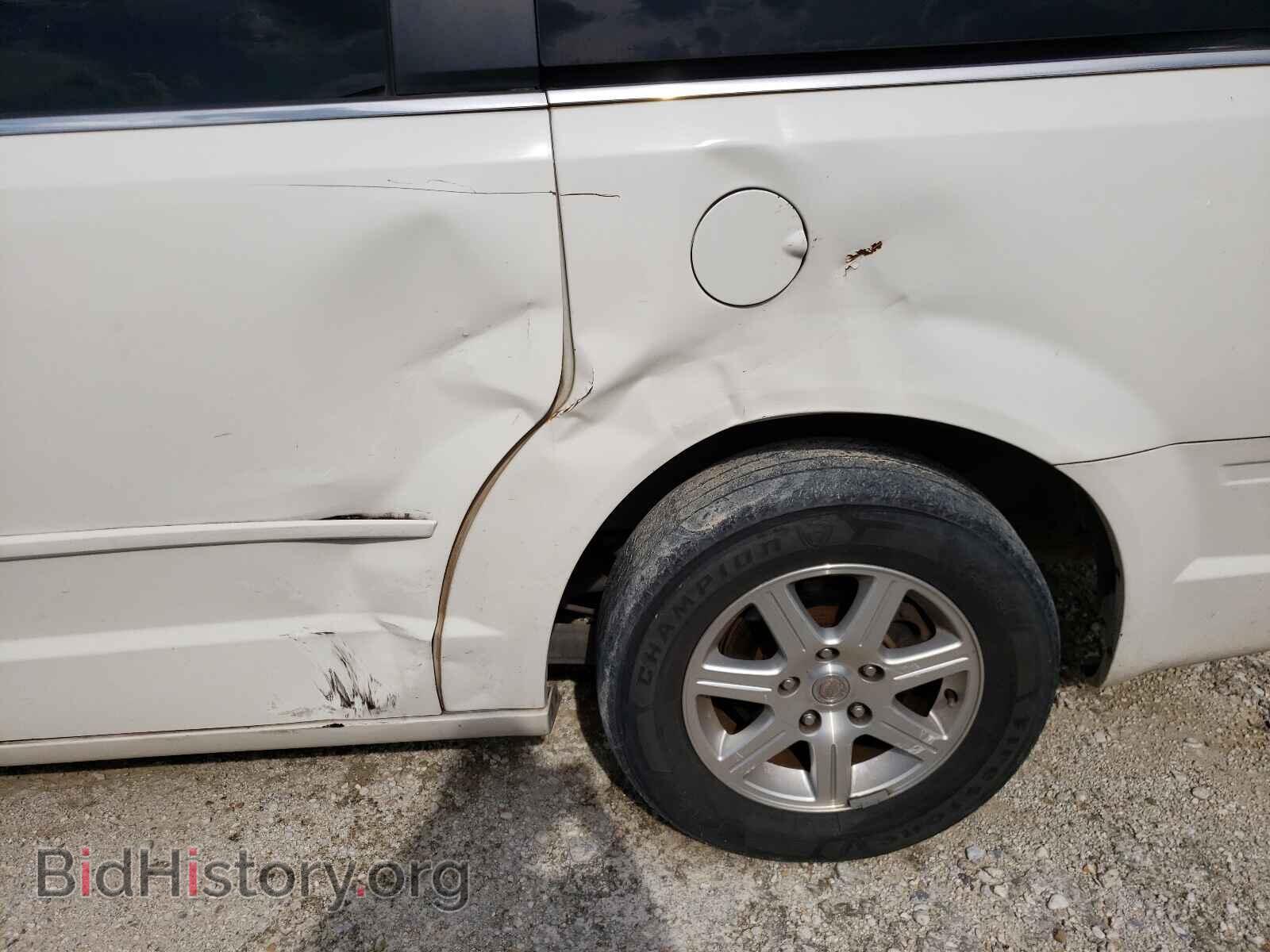 2008 CHRYSLER MINIVAN - VIN: 2A8HR54PX8R124719 - Фото 9
