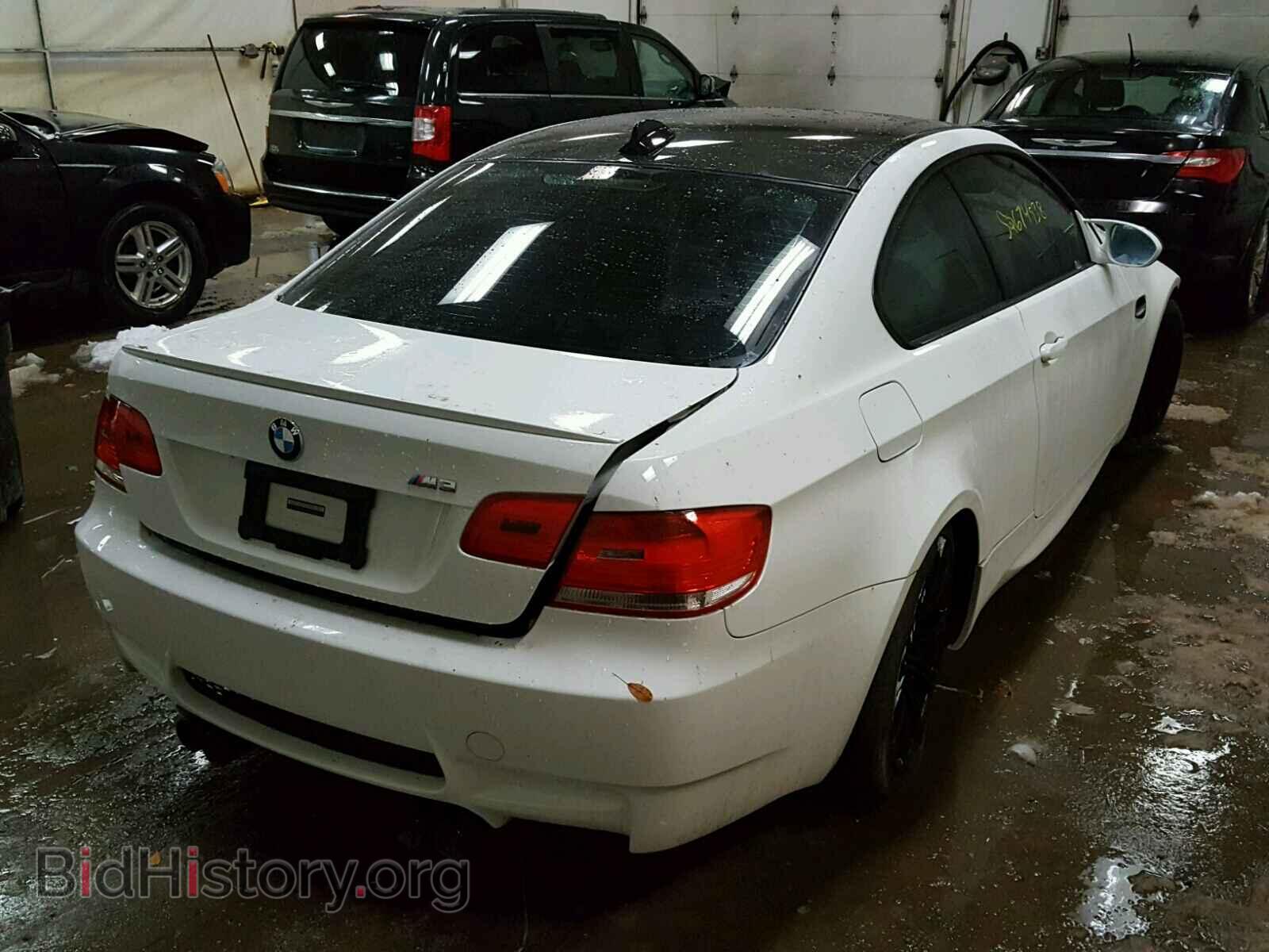 2010 BMW M3 - VIN: WBSWD9C50AP363183 - Фото 4