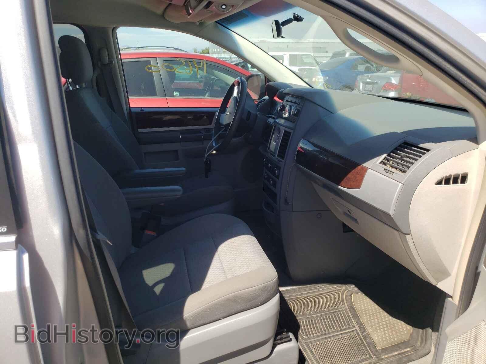 2010 CHRYSLER MINIVAN - VIN: 2A4RR5DX3AR343663 - Фото 5