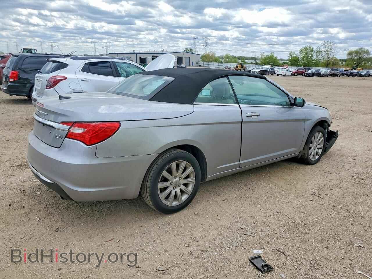 2013 CHRYSLER 200 - VIN: 1C3BCBEB9DN511595 - Photo 3