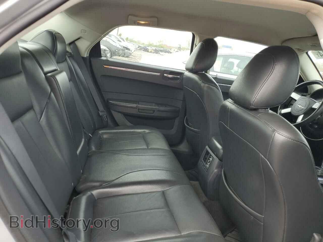 2010 CHRYSLER 300 - VIN: 2C3CA5CV5AH167034 - Фото 10