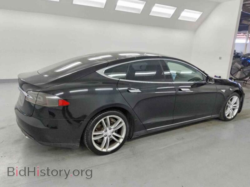 2013 Tesla MODEL S (VIN 5YJSA1BG5DFP08693) — фото 3 из 14