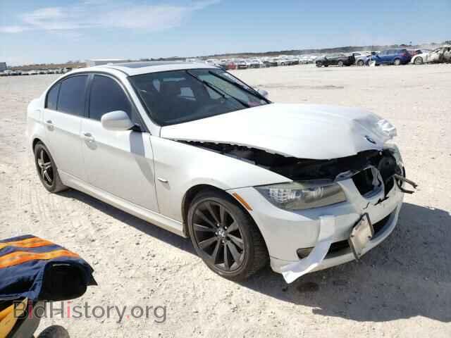Photo WBAPH7C51BE850004 - BMW 3 SERIES 2011
