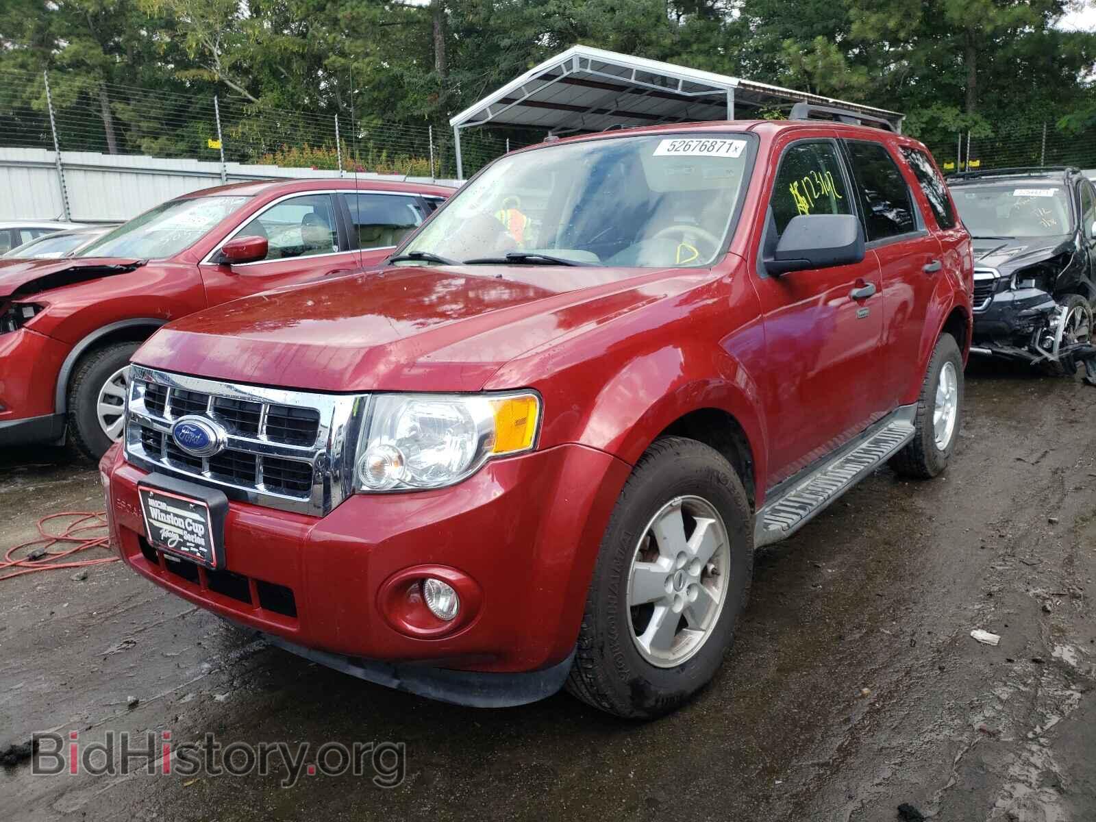 2011 FORD ESCAPE - VIN: 1FMCU0D78BKC19199 - Photo 2