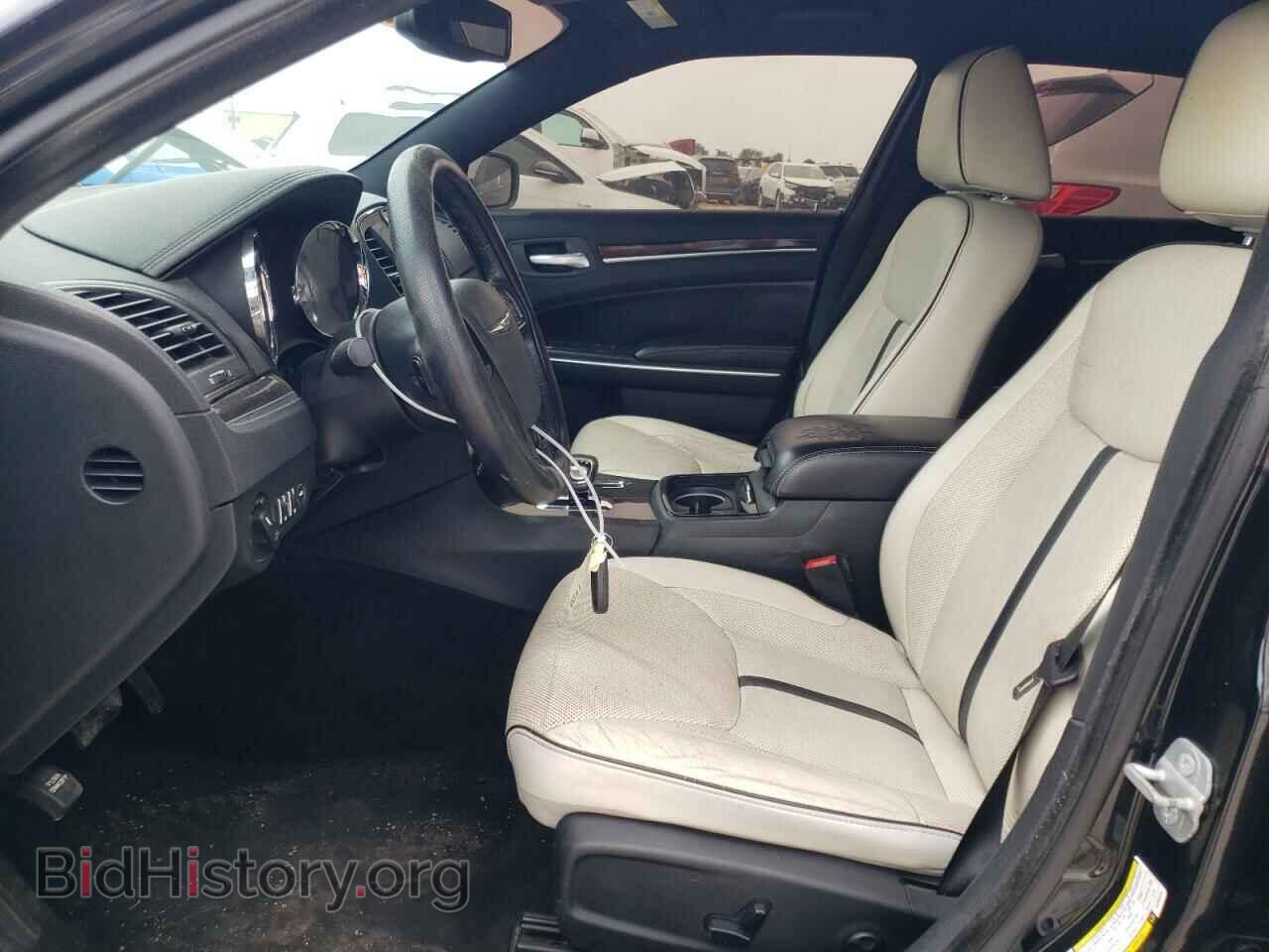 2014 CHRYSLER 300 - VIN: 2C3CCAAG4EH330978 - Фото 7