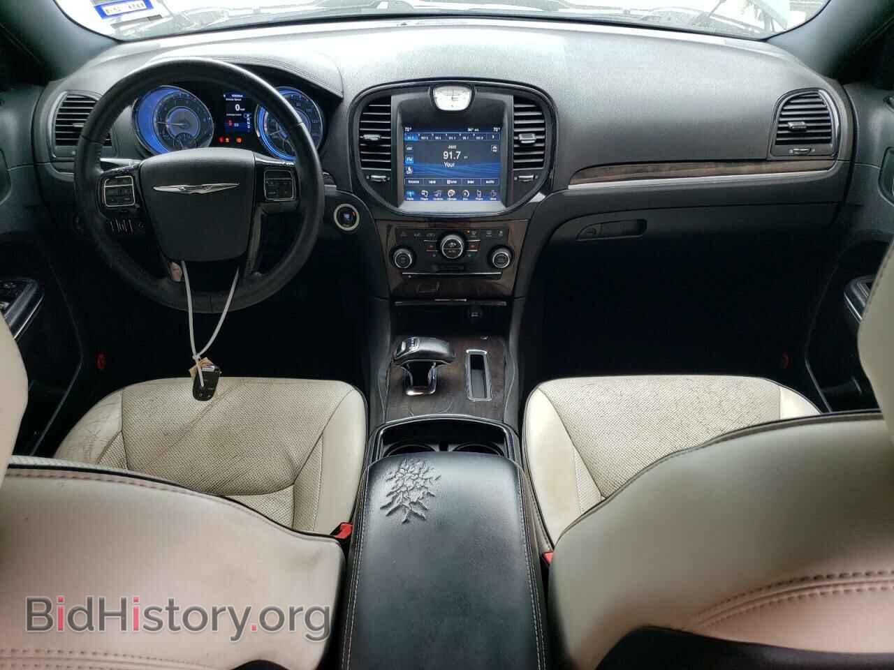 2014 CHRYSLER 300 - VIN: 2C3CCAAG4EH330978 - Фото 8