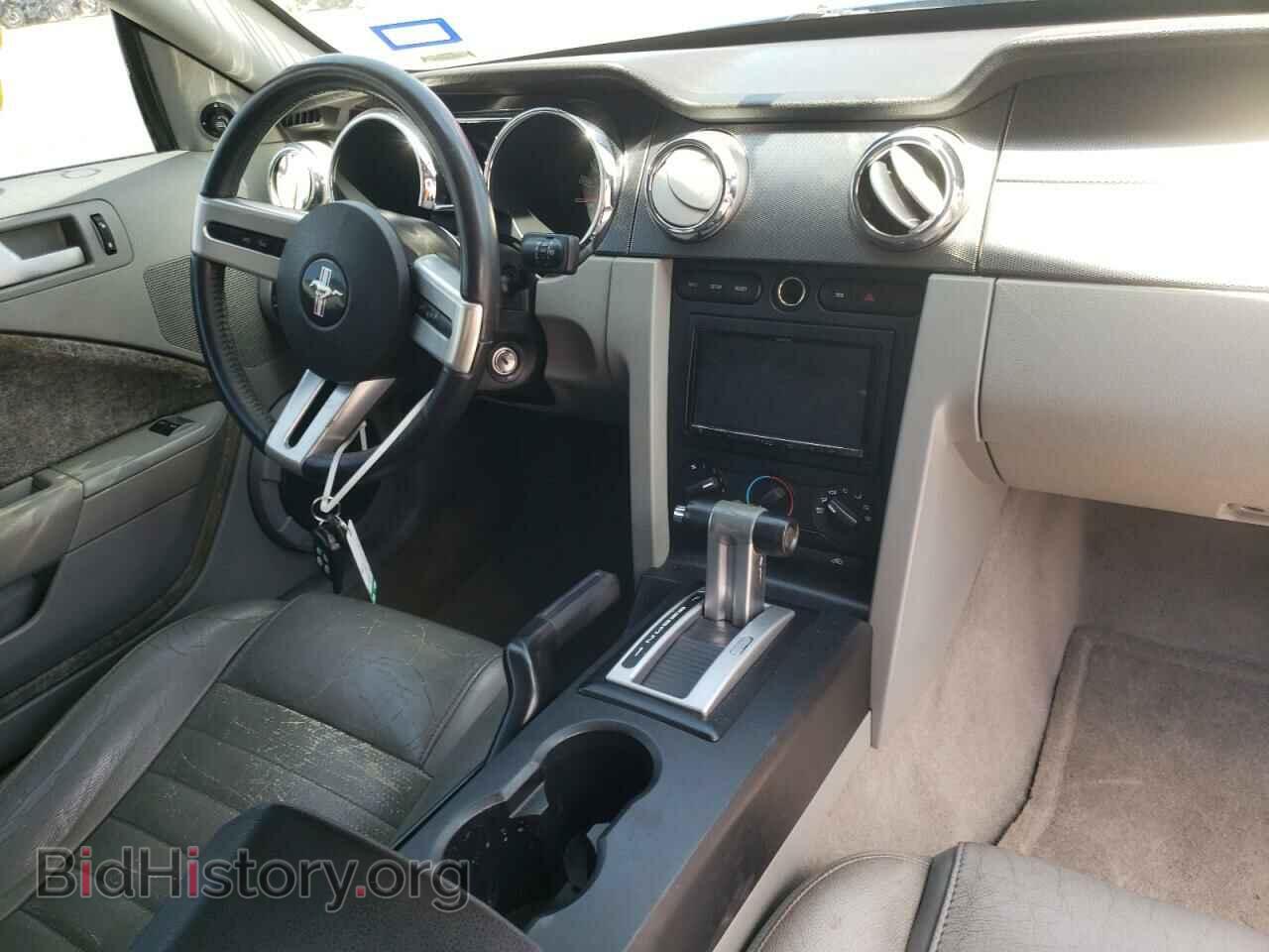 2007 FORD MUSTANG - VIN: 1ZVFT82H275208765 - Фото 9