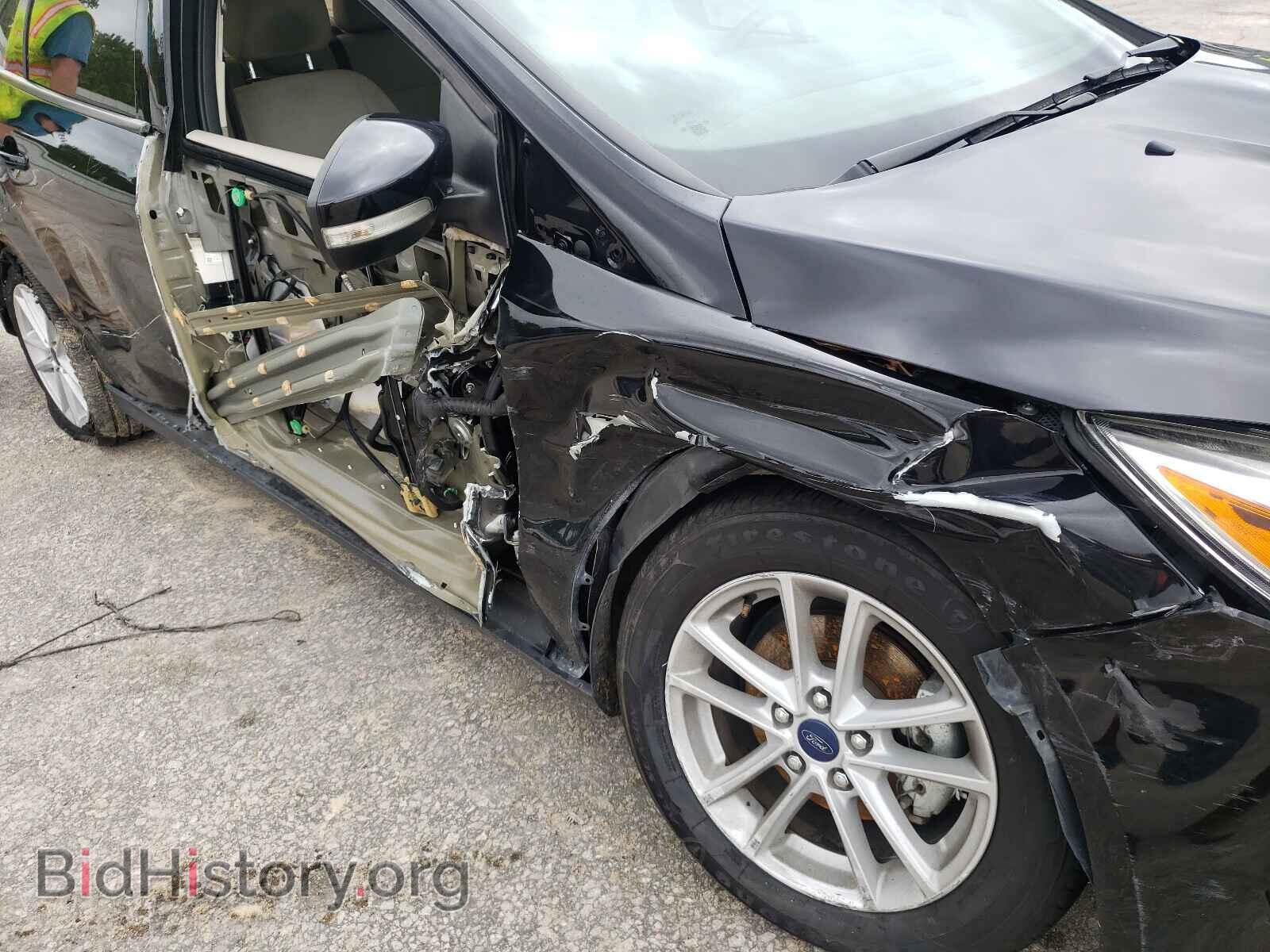 2017 FORD FOCUS - VIN: 1FADP3F28HL336549 - Photo 9