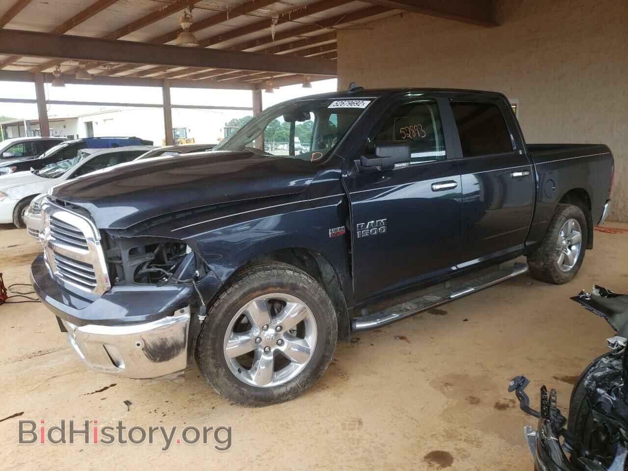 2017 RAM 1500 - VIN: 3C6RR6LT0HG573226 - Фото 2