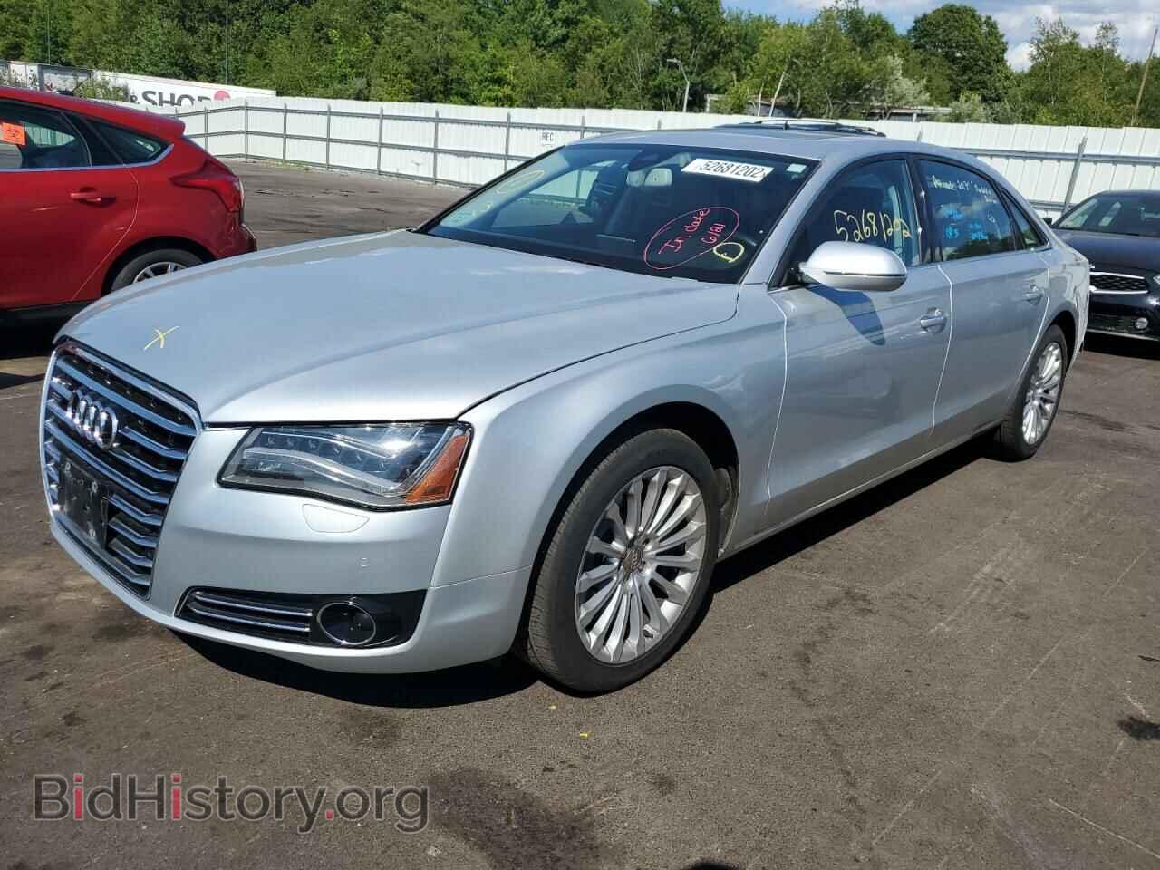 2011 AUDI A8 - VIN: WAURVAFD2BN018706 - Photo 2