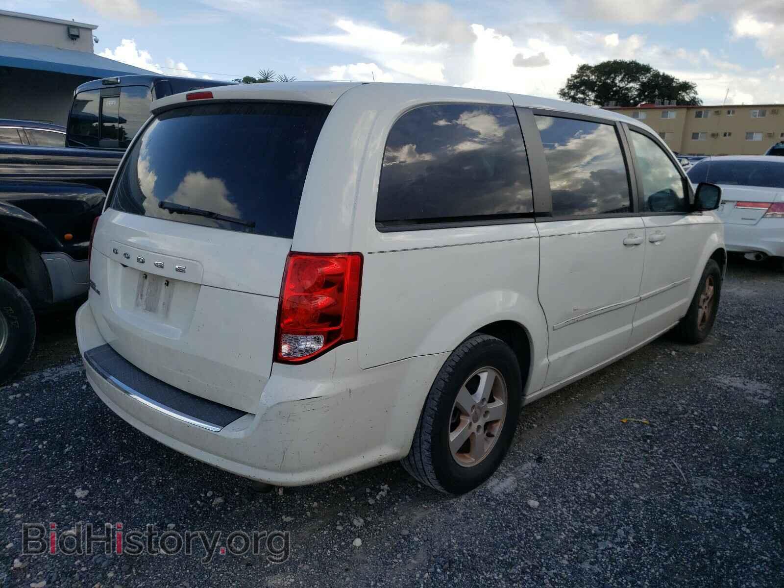 2011 DODGE CARAVAN - VIN: 2D4RN3DG5BR774290 - Фото 4