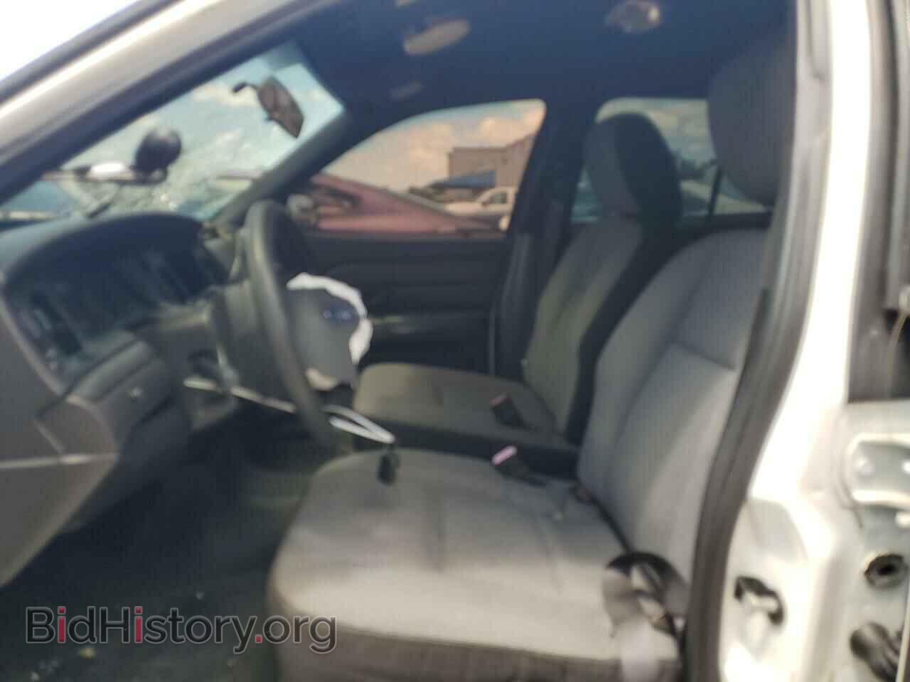 2011 FORD CROWN VIC - VIN: 2FABP7BV2BX167332 - Фото 7