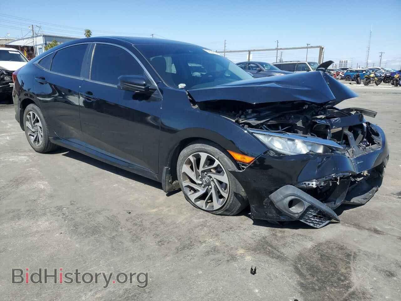 2017 HONDA CIVIC - VIN: 19XFC2F8XHE051938 - Фото 4