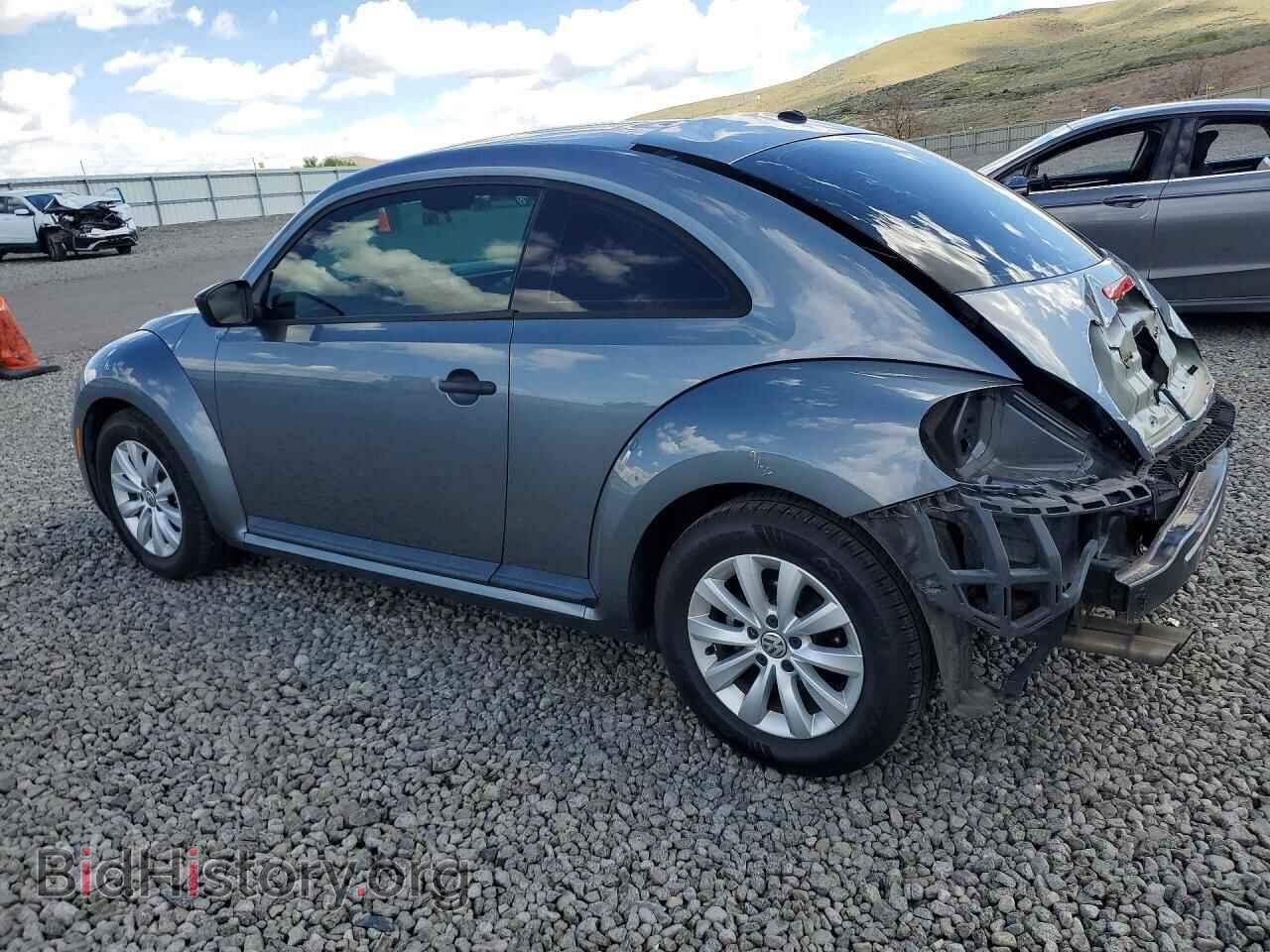 2017 VOLKSWAGEN BEETLE - VIN: 3VWF17AT3HM627483 - Photo 2