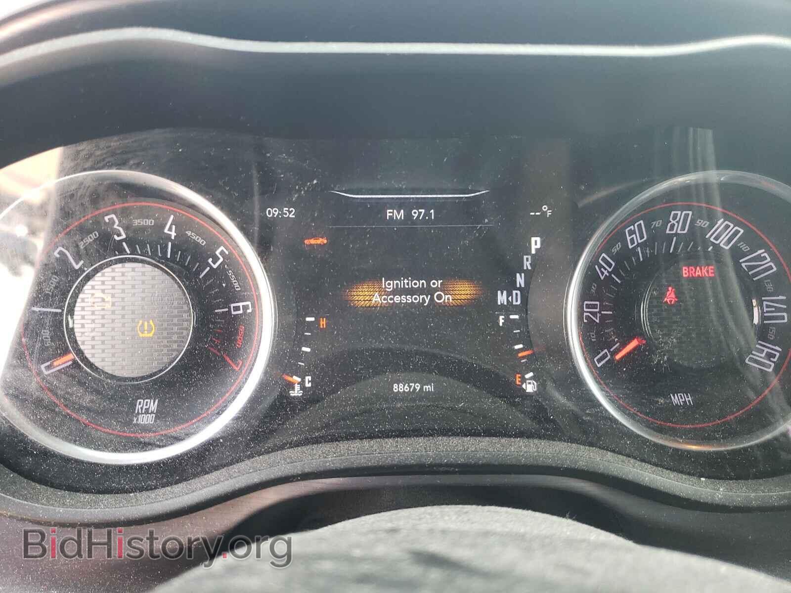 2017 DODGE CHALLENGER - VIN: 2C3CDZAG4HH626244 - Photo 8