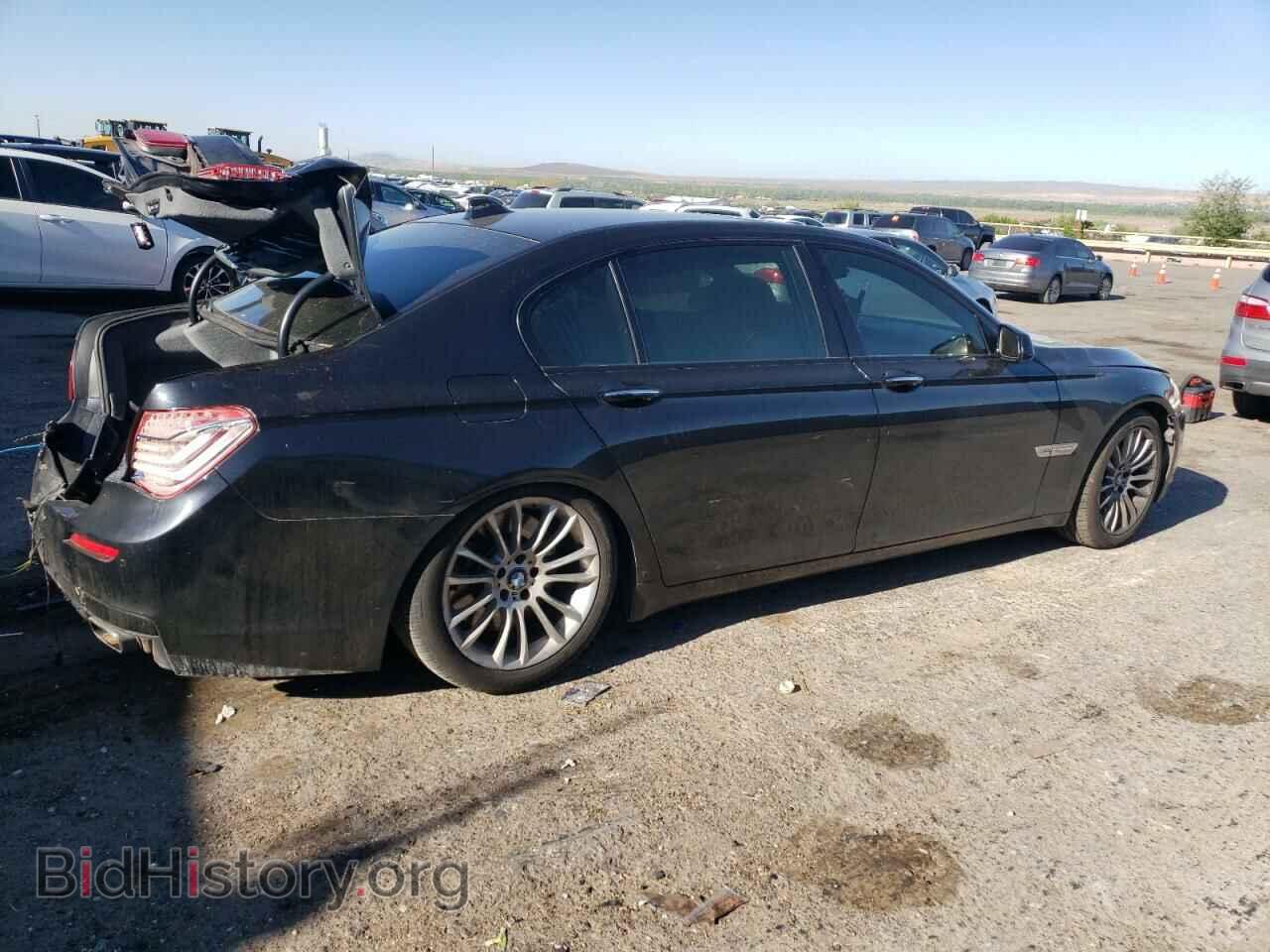 2011 BMW 7 SERIES - VIN: WBAKC8C5XBC432017 - Фото 3