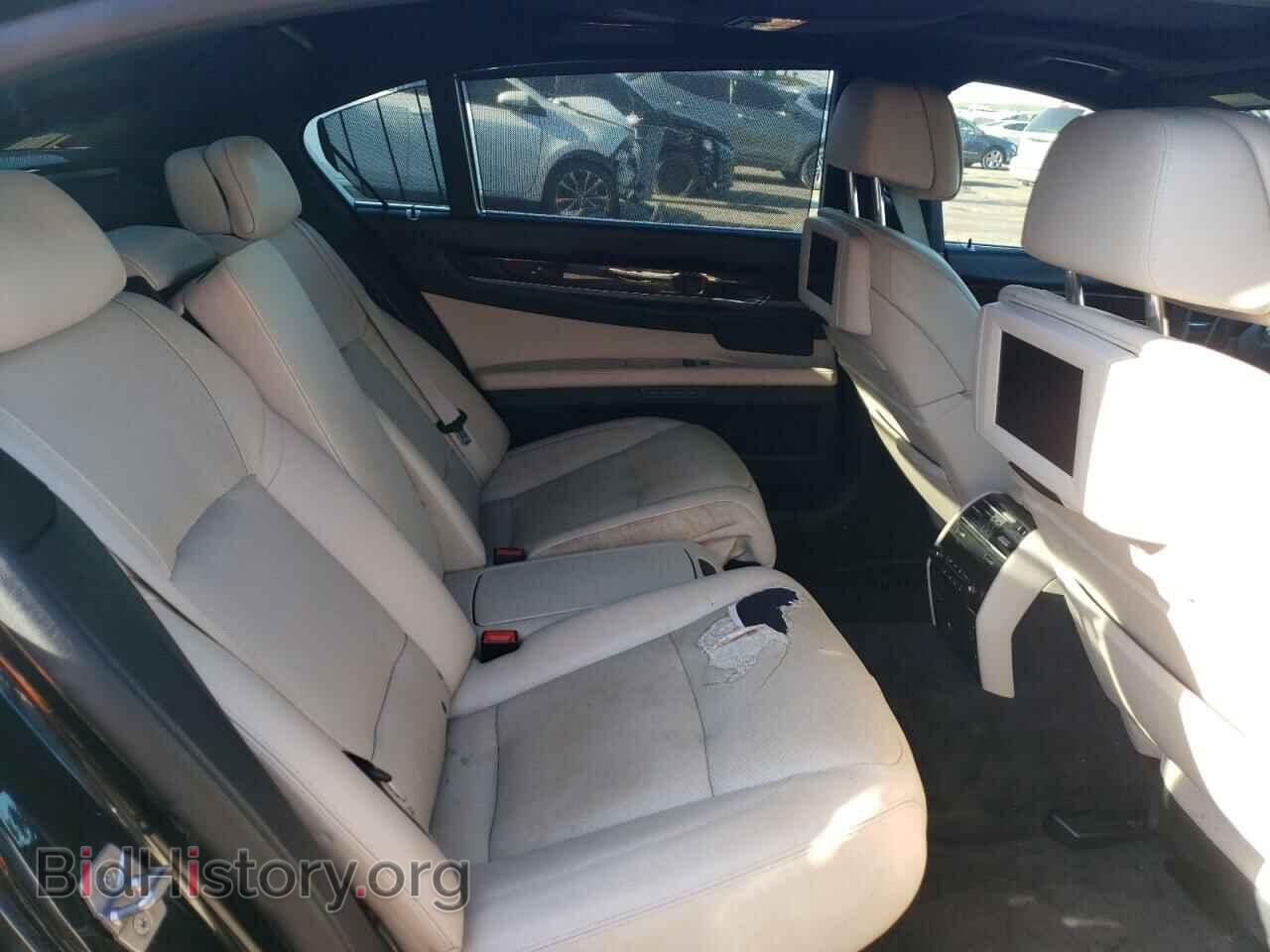 2011 BMW 7 SERIES - VIN: WBAKC8C5XBC432017 - Фото 10