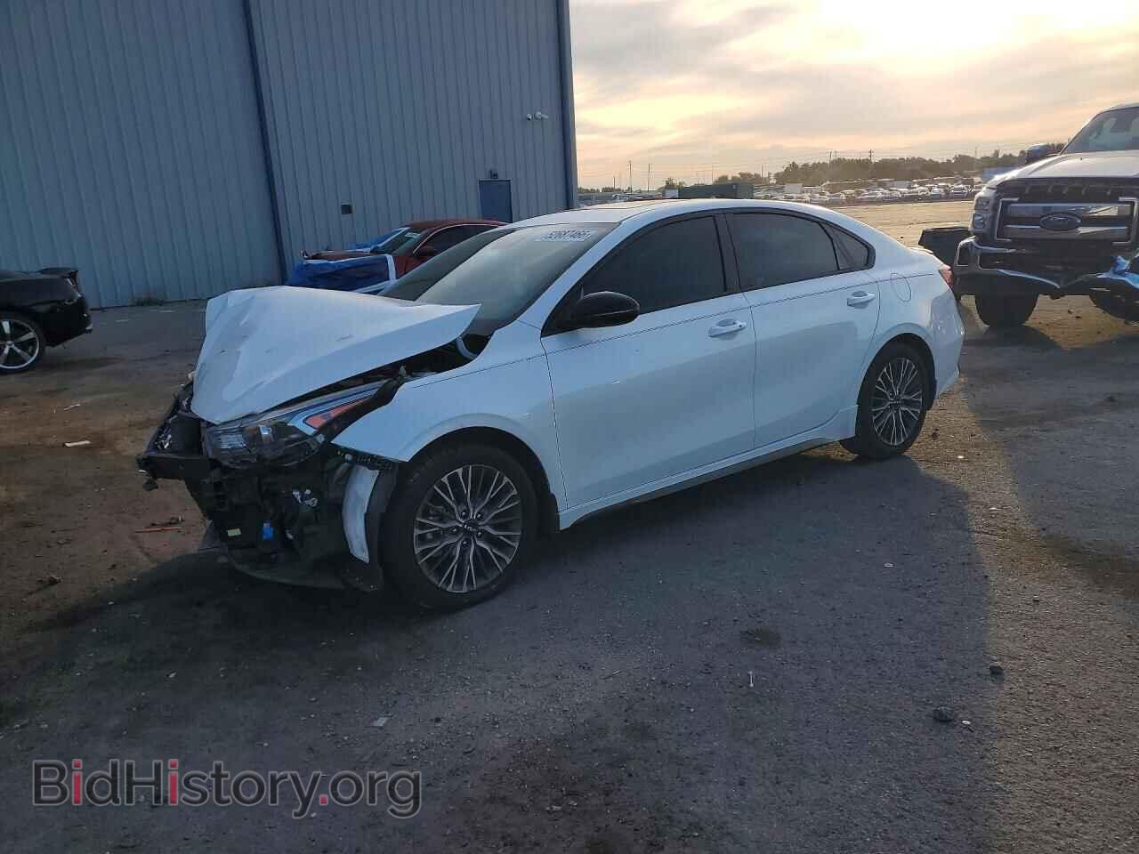 Фотография 3KPF54AD4PE607802 - KIA FORTE 2023