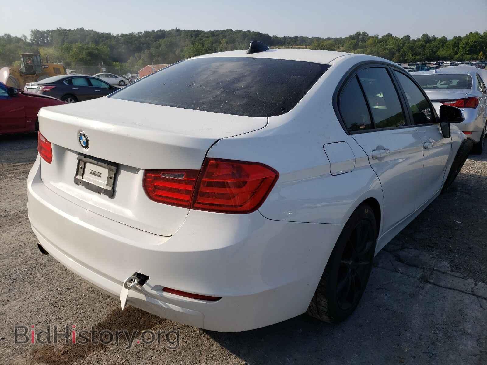 2013 BMW 3 SERIES - VIN: WBA3A5G53DNP24649 - Фото 4