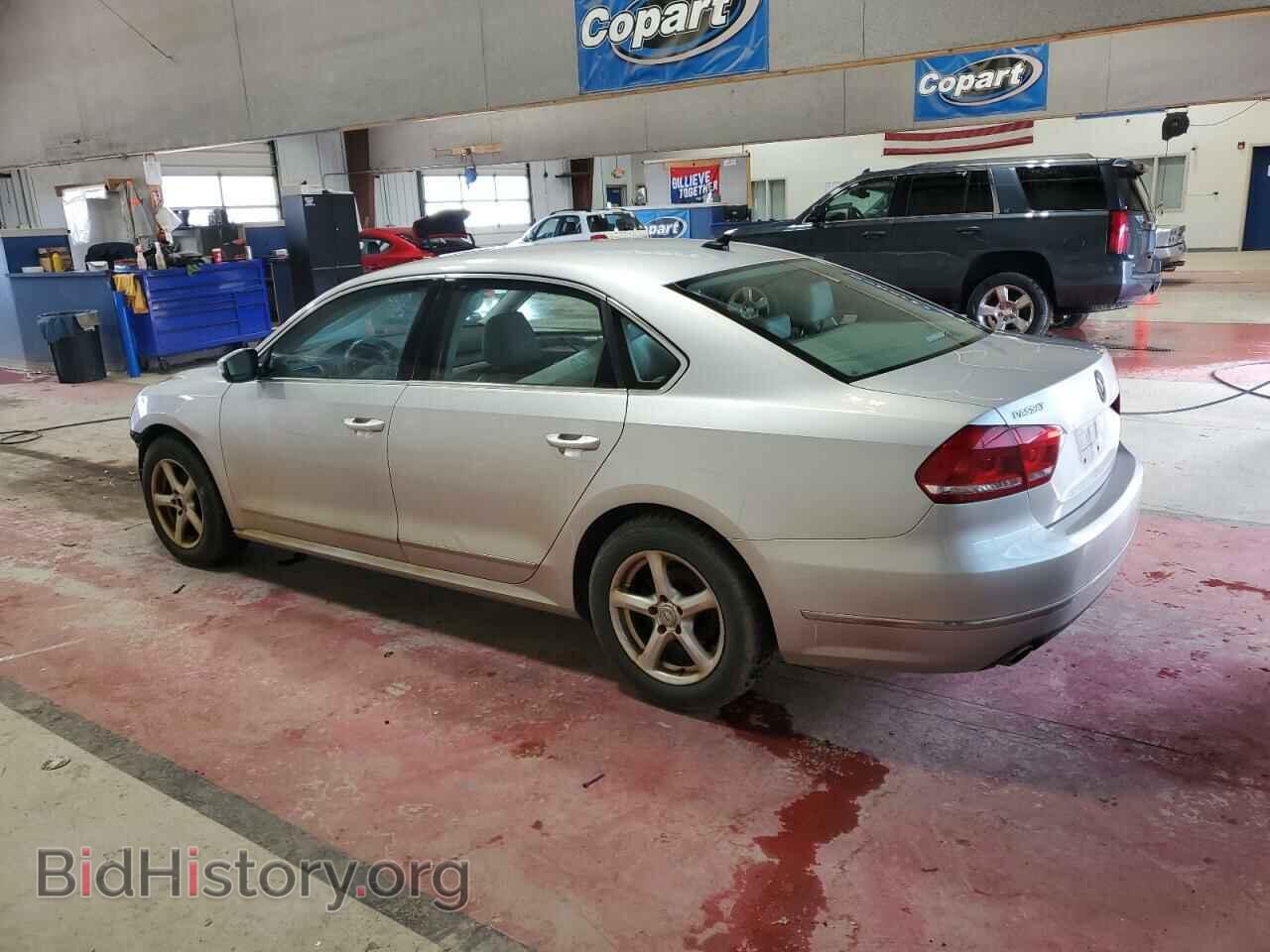 2015 VOLKSWAGEN PASSAT - VIN: 1VWBV7A31FC044220 - Фото 2