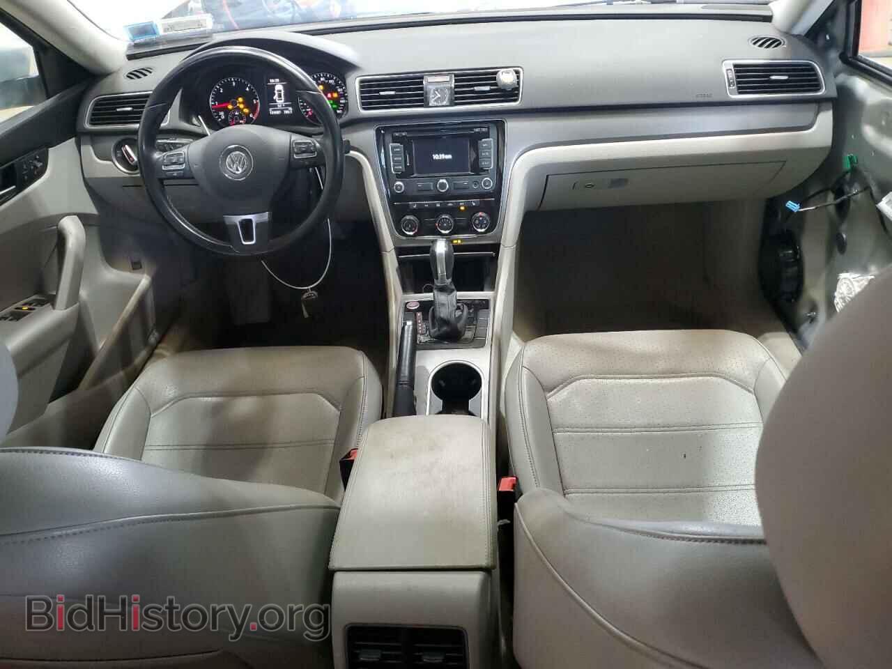 2015 VOLKSWAGEN PASSAT - VIN: 1VWBV7A31FC044220 - Фото 8