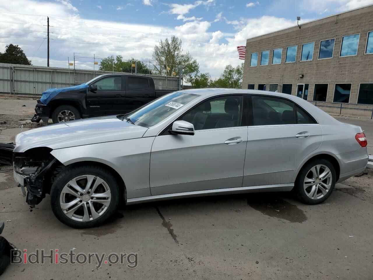 Фотография WDDHF8HB4BA329762 - MERCEDES-BENZ E-CLASS 2011