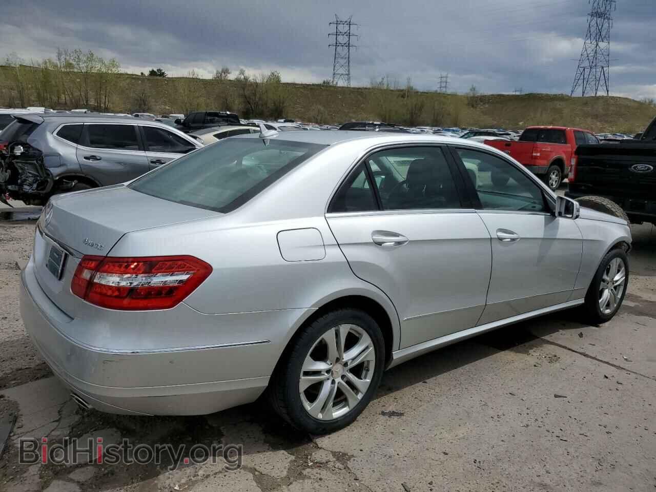 2011 MERCEDES-BENZ E-CLASS - VIN: WDDHF8HB4BA329762 - Фото 3