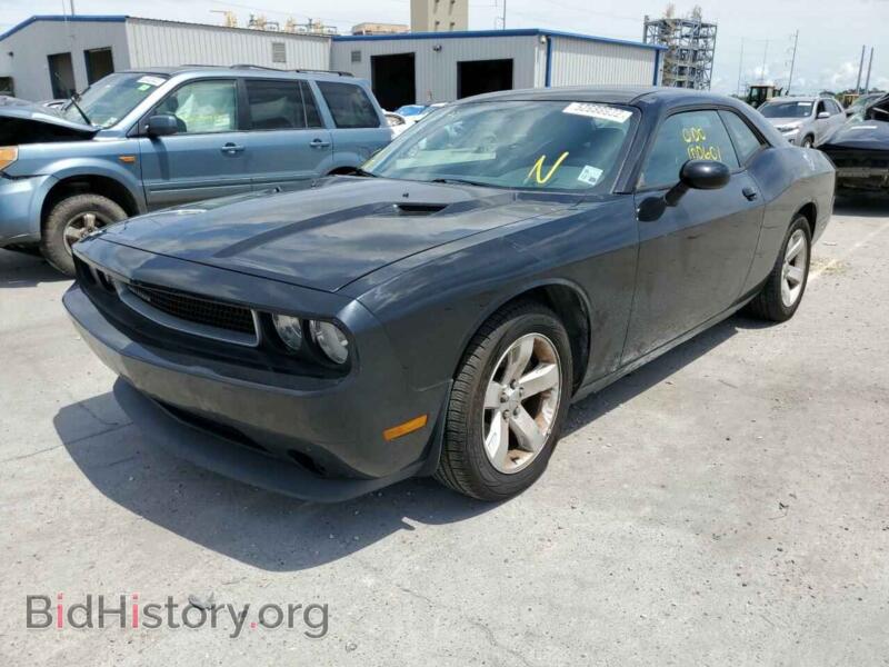 2012 Dodge CHALLENGER (VIN 2C3CDYAG5CH269465) — photo 2 of 10