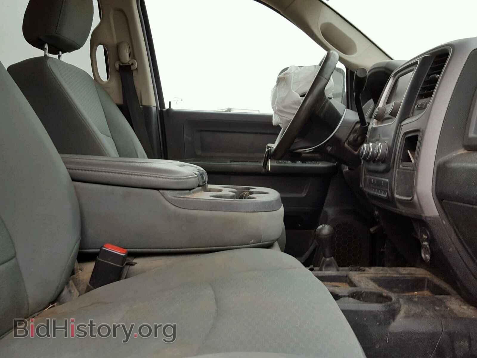 2014 RAM 2500 ST - VIN: 3C6TR5CT1EG214074 - Фото 5