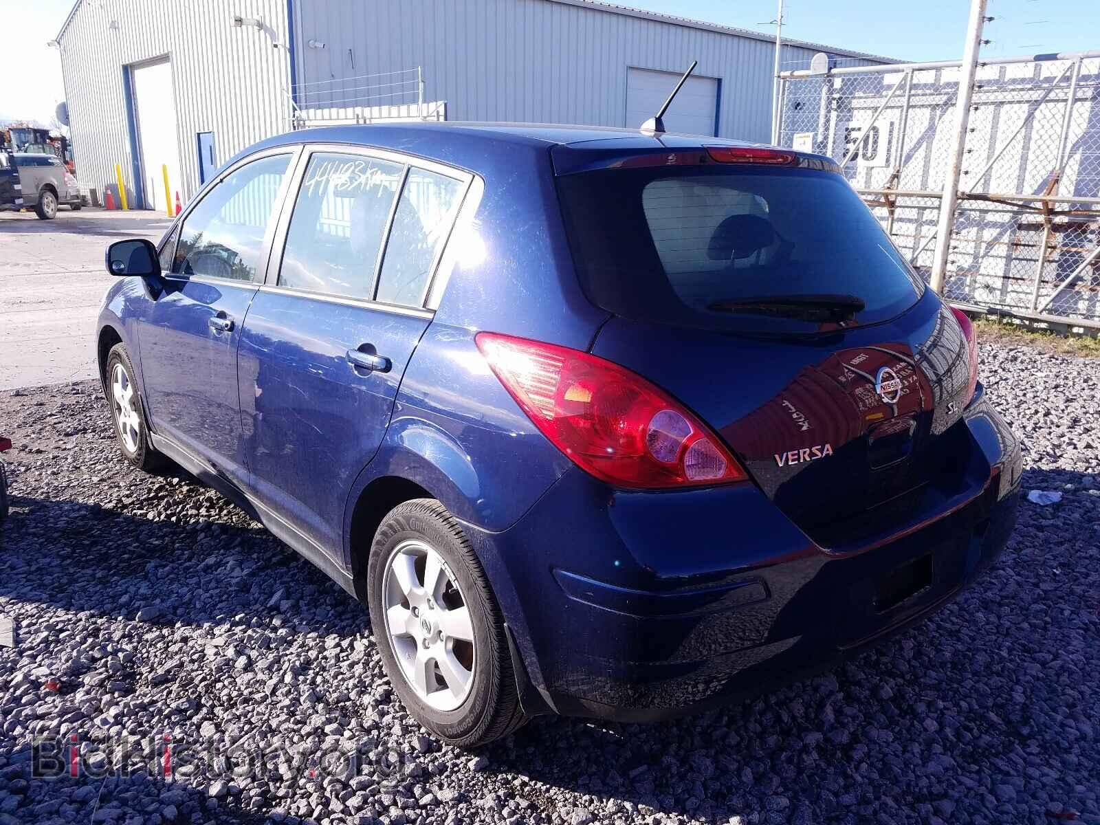 2009 NISSAN VERSA - VIN: 3N1BC13E89L376879 - Фото 3