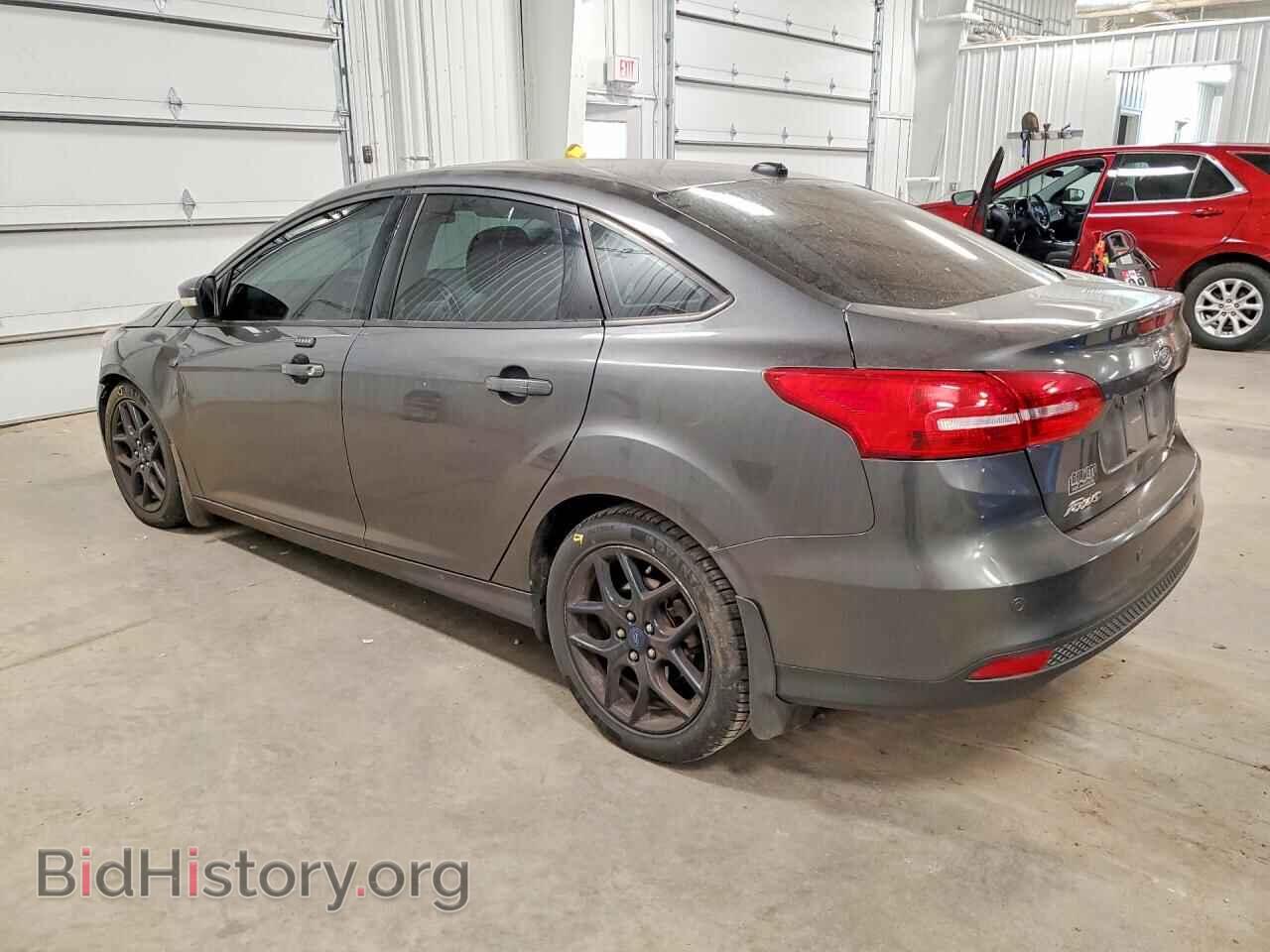 2016 FORD FOCUS - VIN: 1FADP3F24GL216052 - Фото 2