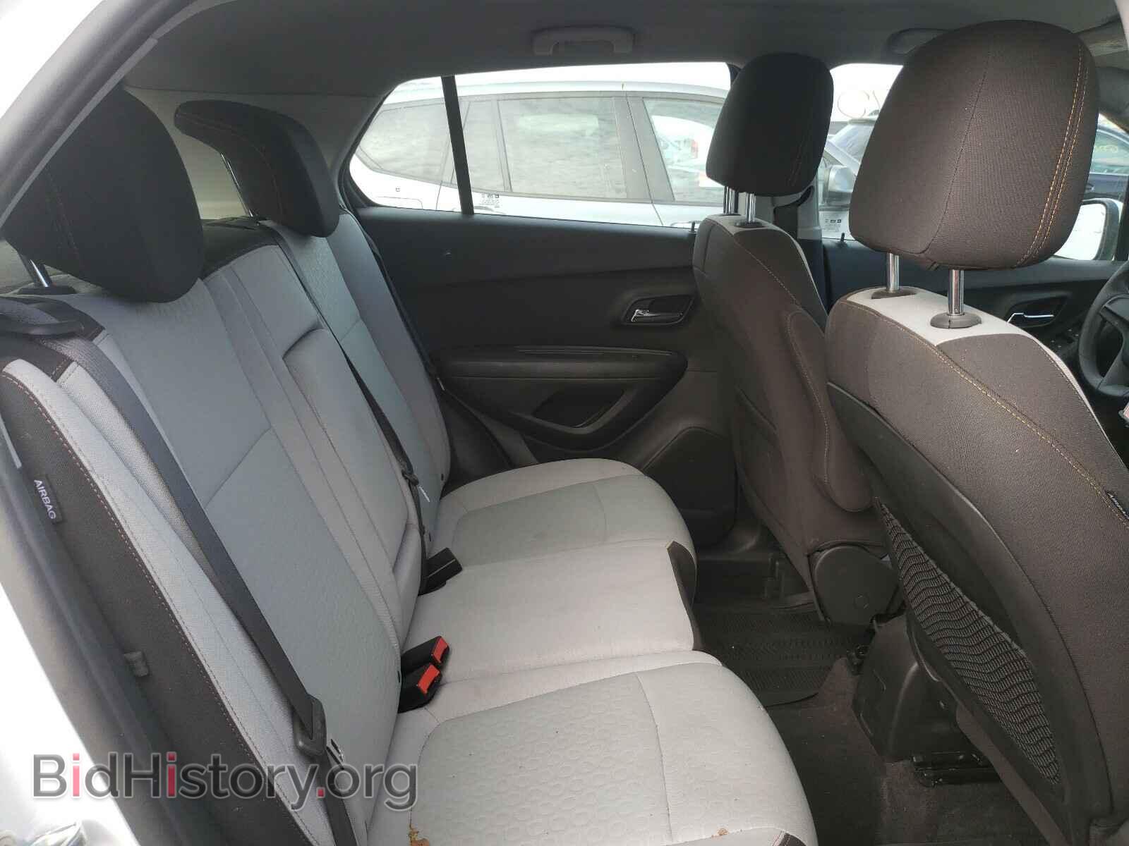 2017 CHEVROLET TRAX - VIN: KL7CJKSB5HB083698 - Фото 6