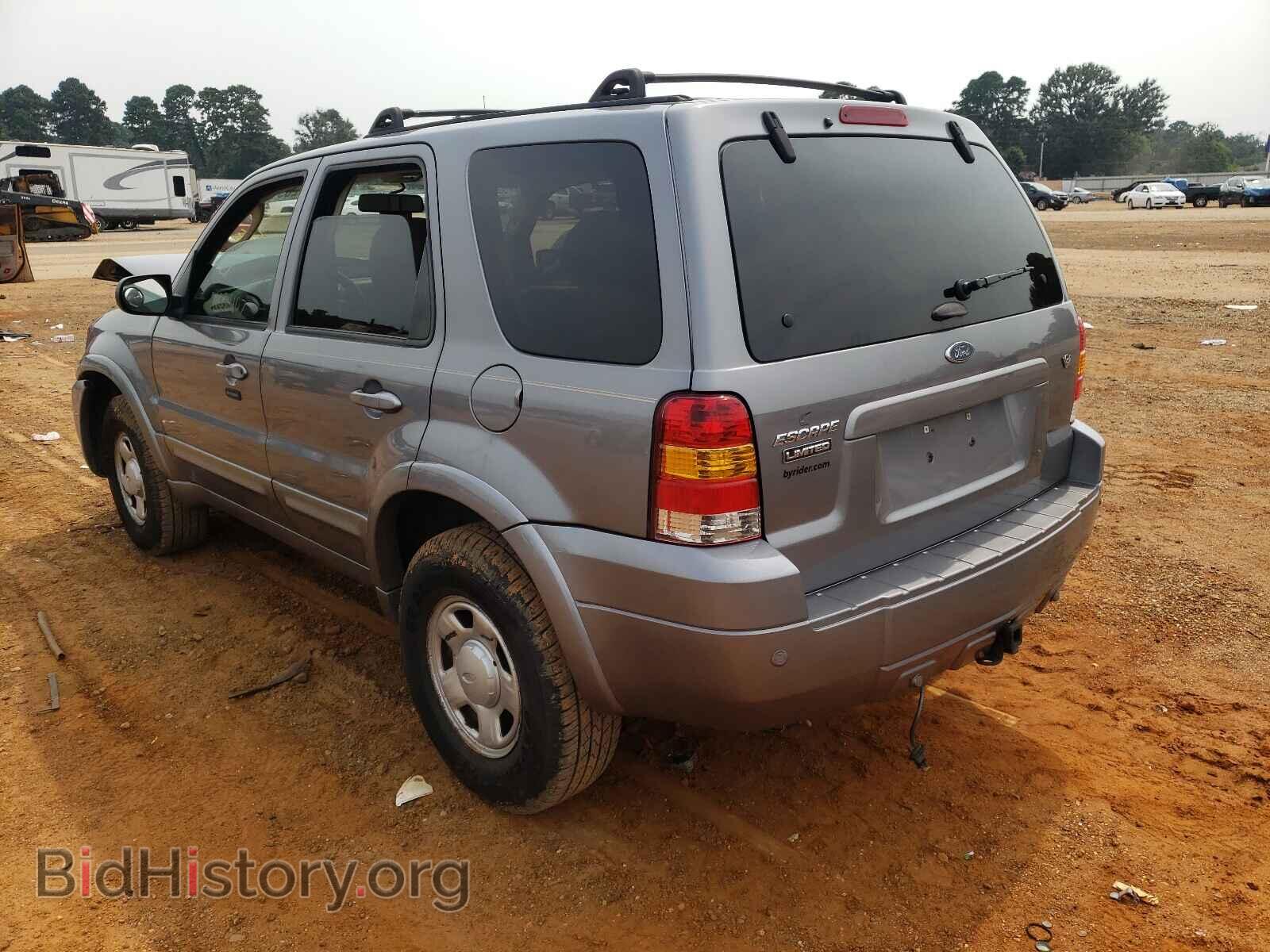 2007 FORD ESCAPE - VIN: 1FMCU04157KB08113 - Фото 3