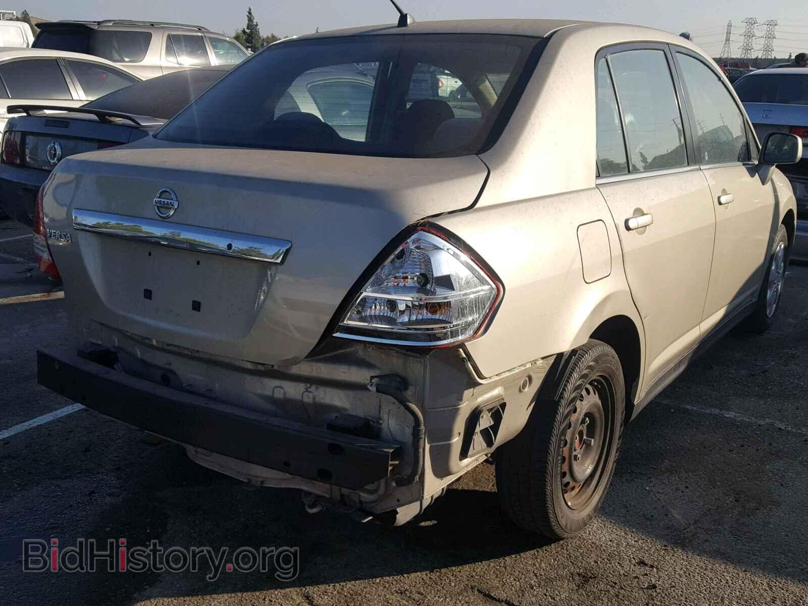 2008 NISSAN VERSA - VIN: 3N1BC11E88L397975 - Фото 4