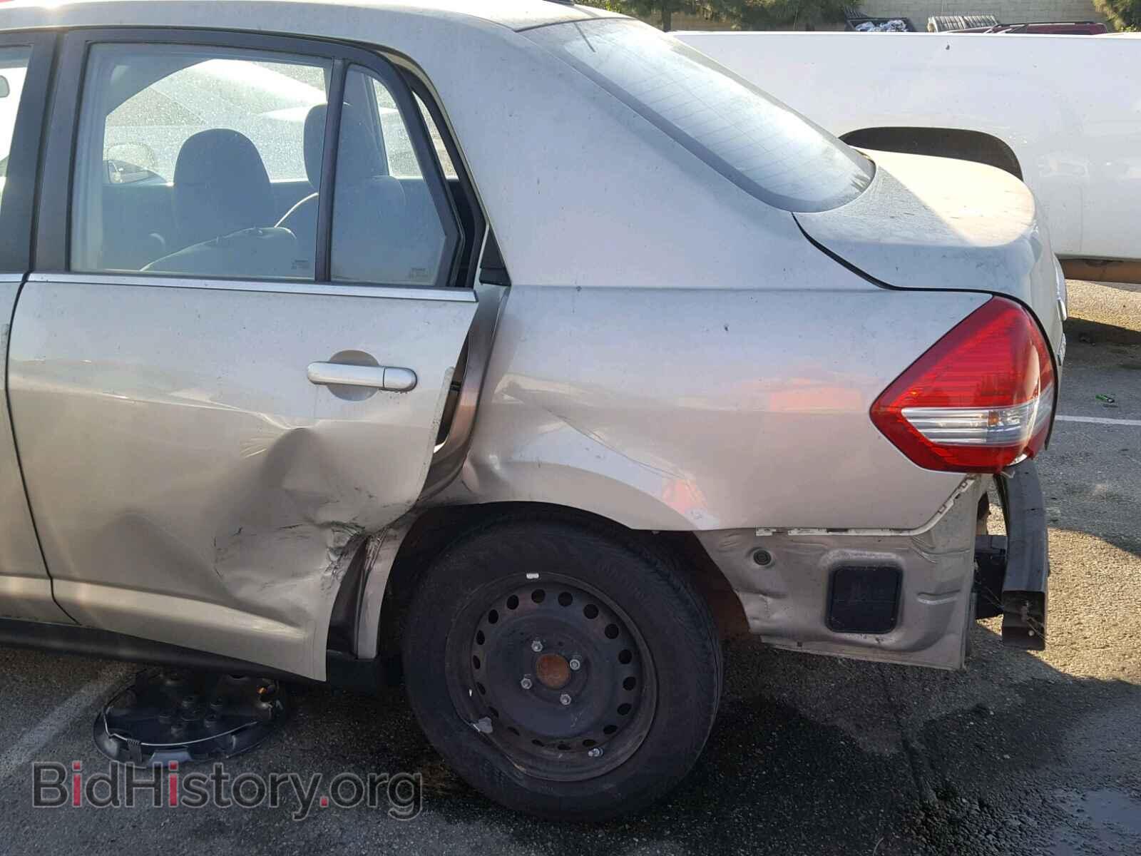 2008 NISSAN VERSA - VIN: 3N1BC11E88L397975 - Фото 9