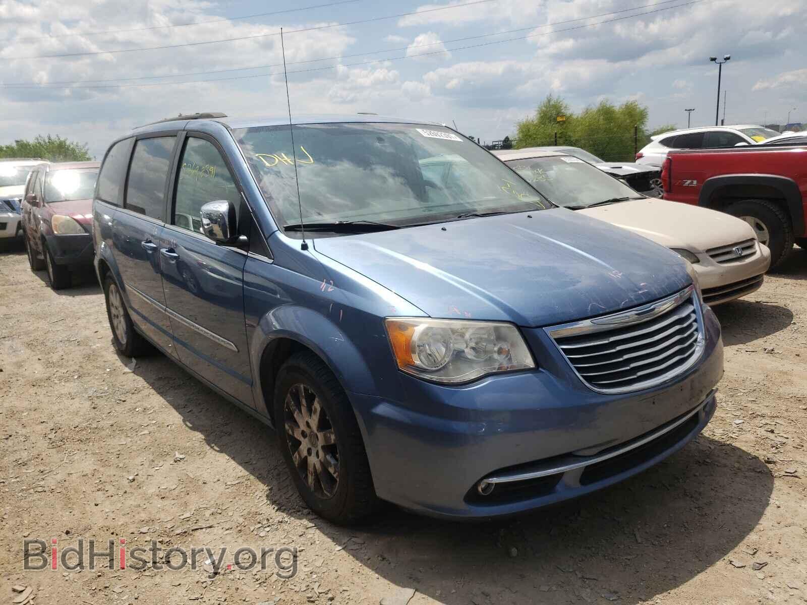 Photo 2A4RR8DG9BR758862 - CHRYSLER MINIVAN 2011